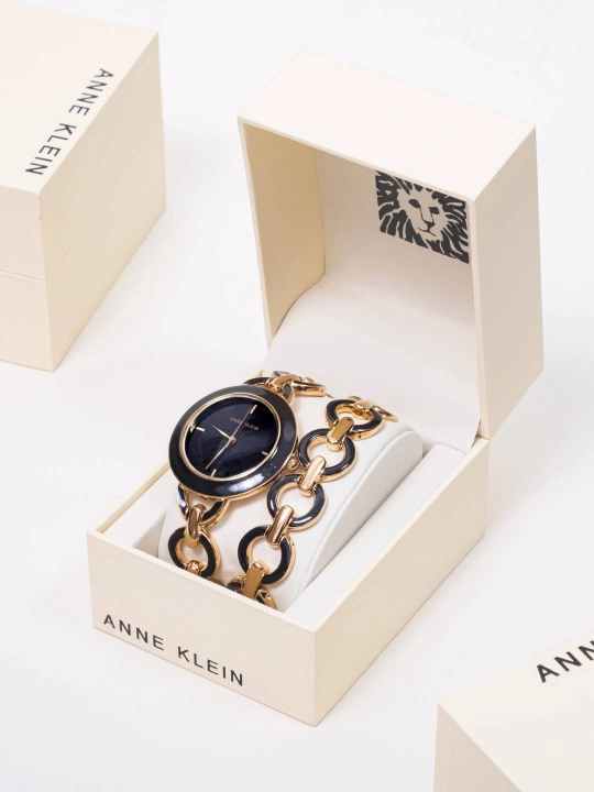 Ayollar qo'l soati Anne Klein AK4066, bilaguzuk bilan to'plam