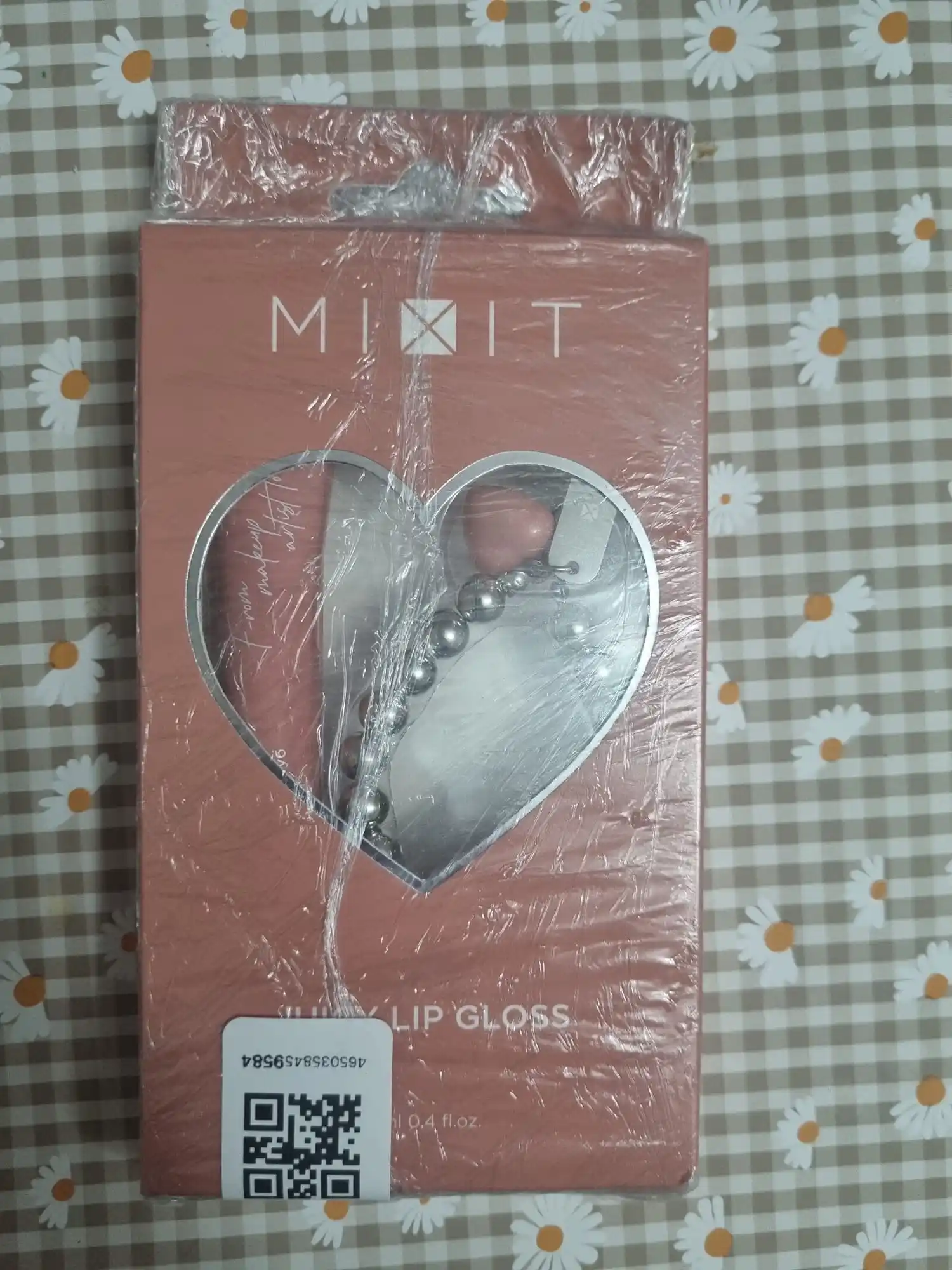 Глянцевый блеск для губ с брелоком, 06 — MIXIT Make Up Juicy Lip Gloss, 12 мл