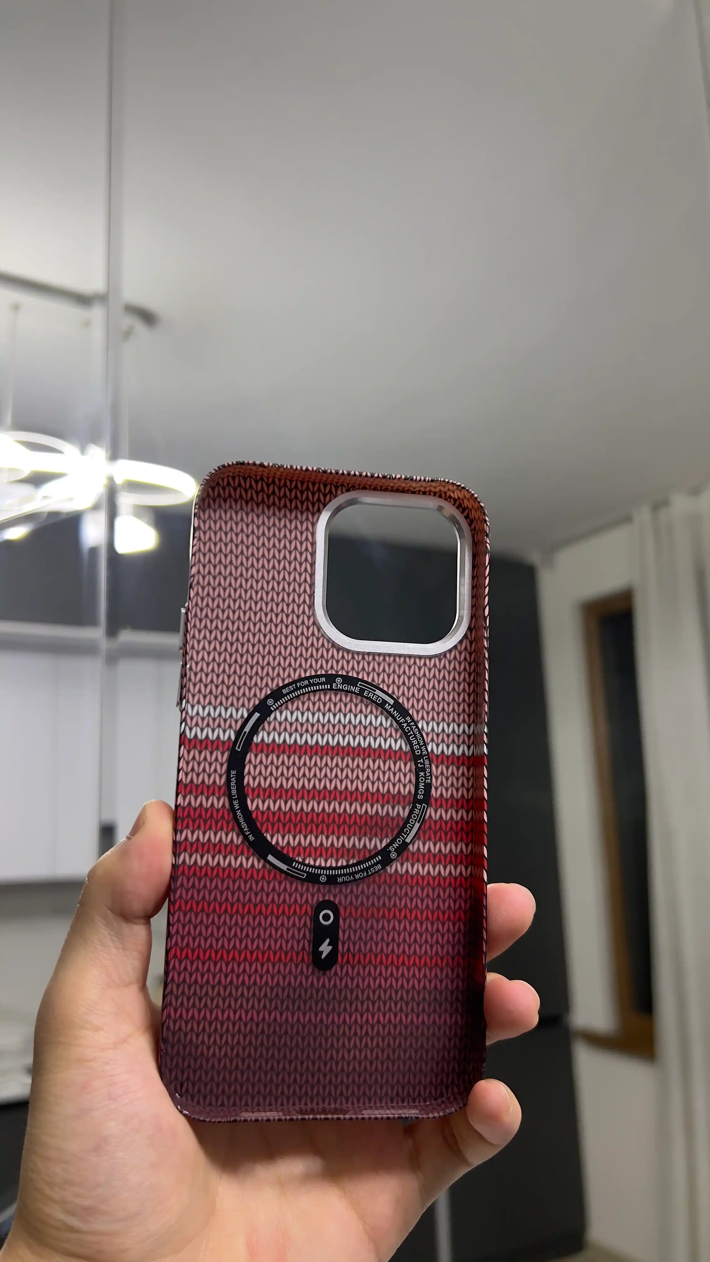 Karbon chexol iPhone 13, 14, 15, 16, 17 Pro Max, Magsafe bilan — ayfon chexol 16 Pro Max
