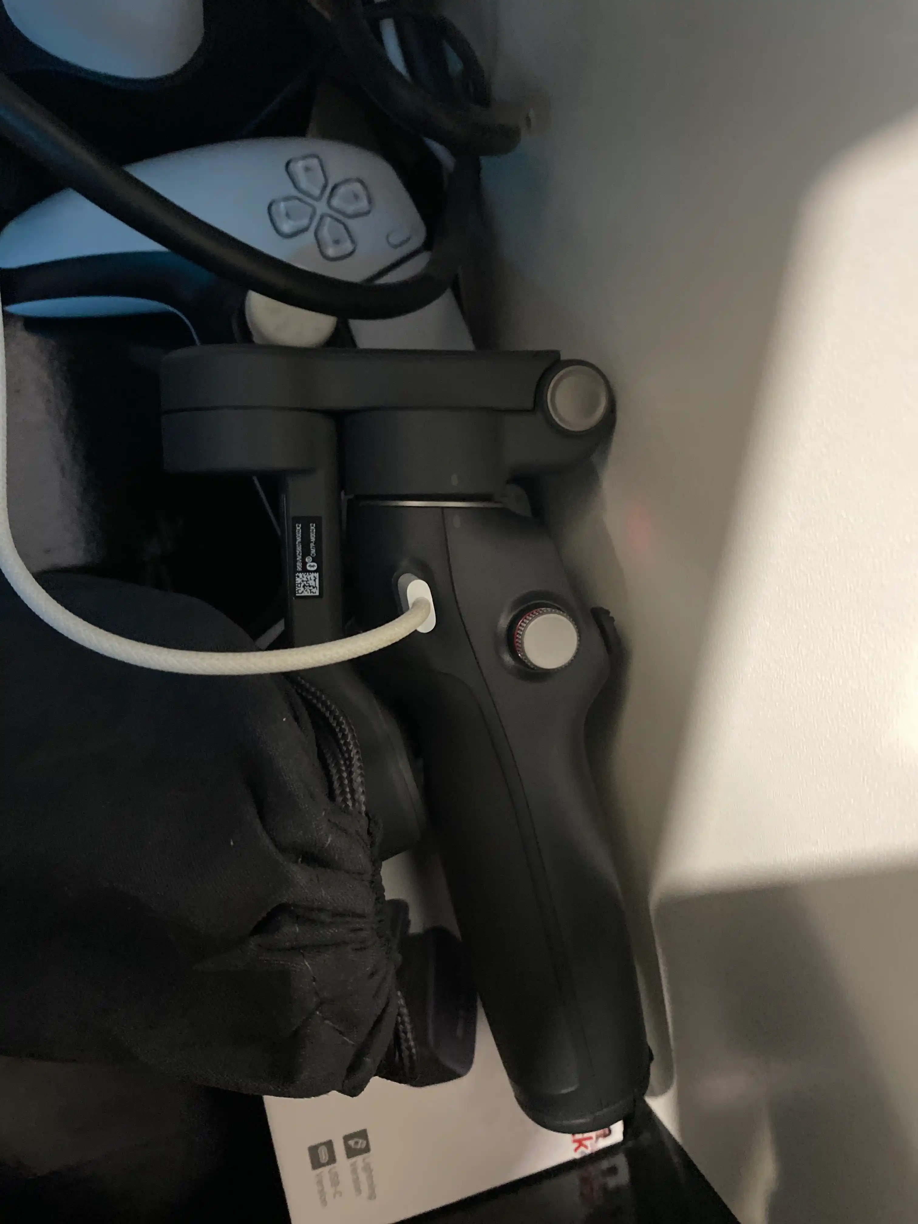 Стабилизатор для смартфона DJI Osmo Mobile 7P