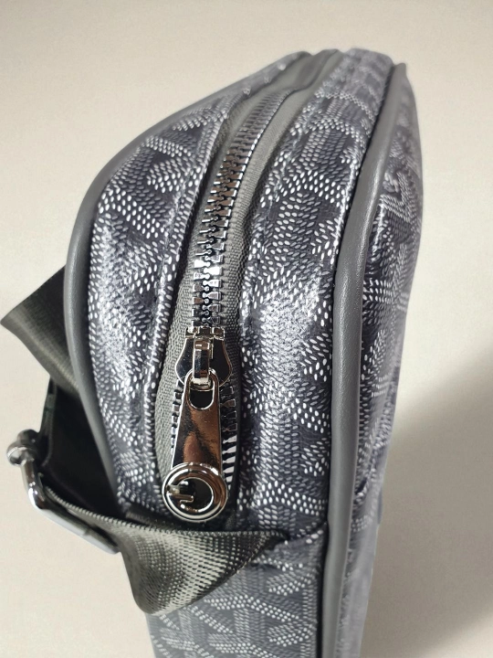Мужская сумка через плечо GOYARD
