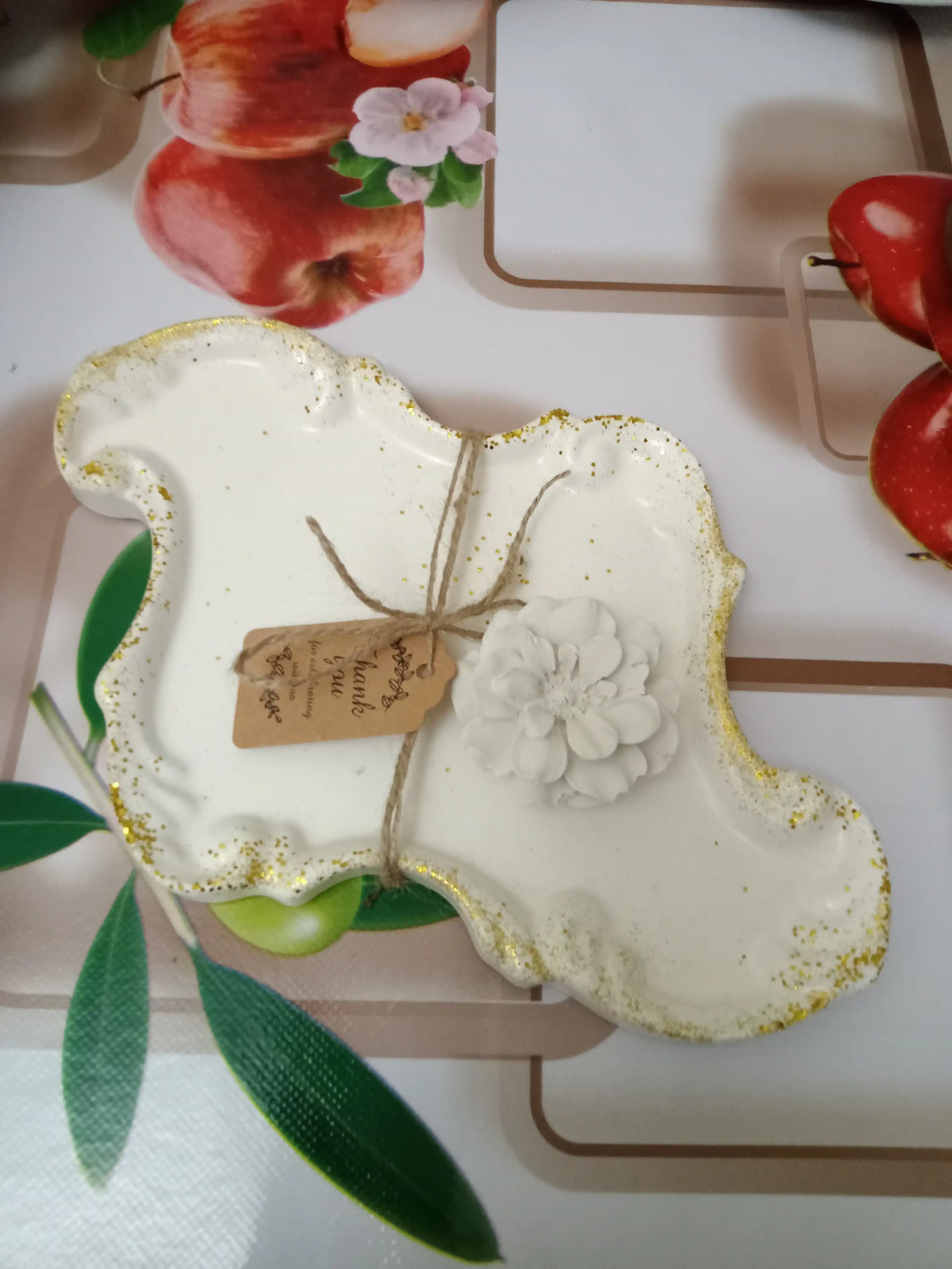 Поднос декоративный из гипса