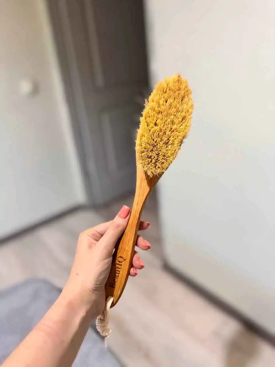 Tanani quruq massaj uchun cho‘tka, sellyulozga qarshi, tabiiy, kaktus tukli, BeautyBox