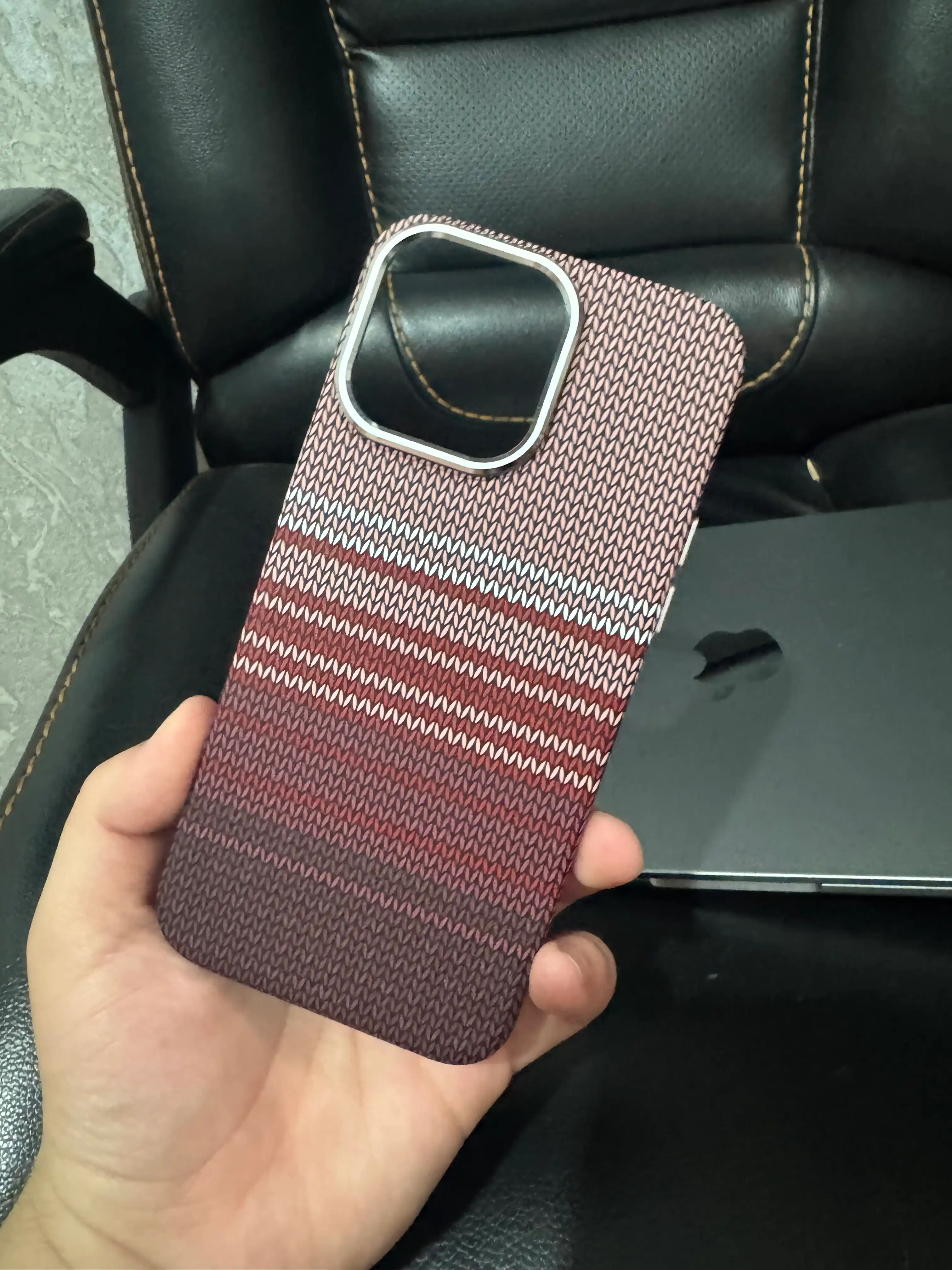 Karbon chexol iPhone 13, 14, 15, 16, 17 Pro Max, Magsafe bilan — ayfon chexol 16 Pro Max