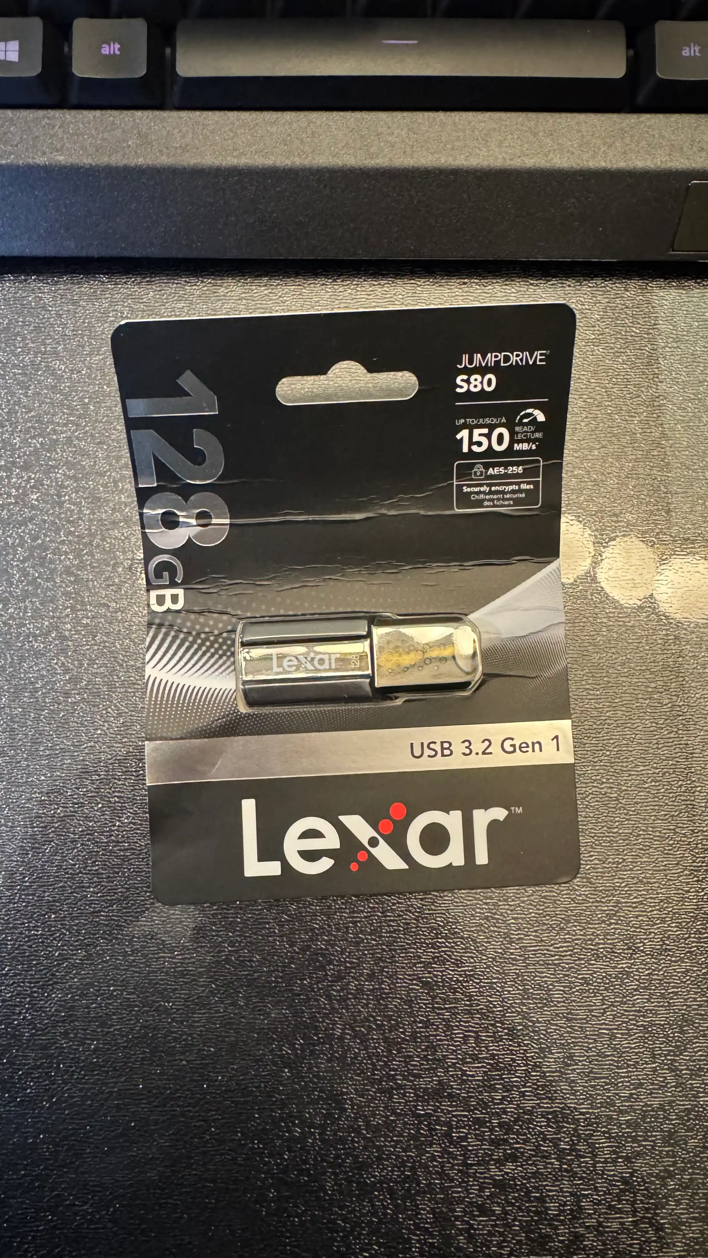 Флешка USB LEXAR. 32ГБ, 64ГБ, 128ГБ
