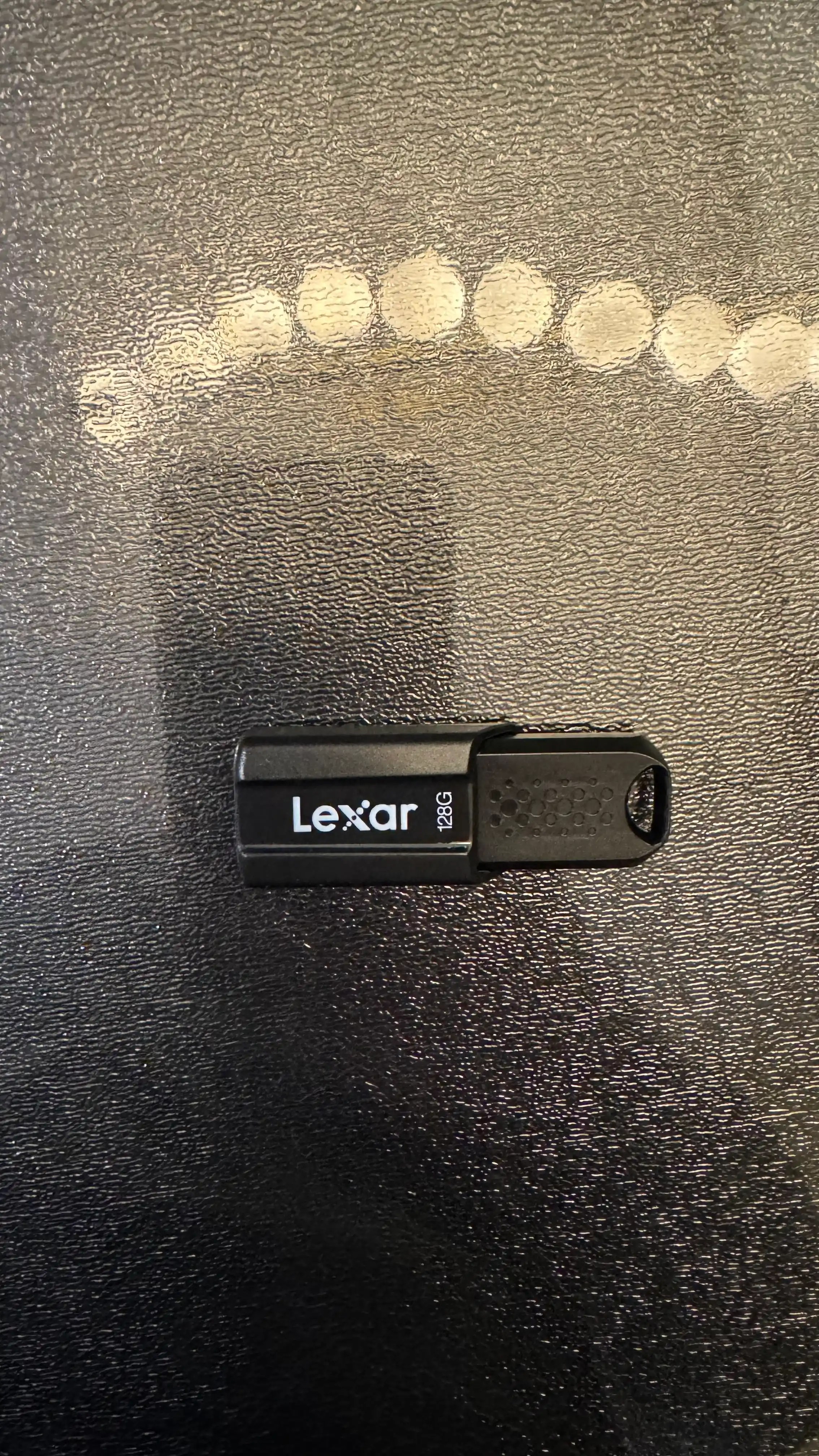 Флешка USB LEXAR. 32ГБ, 64ГБ, 128ГБ
