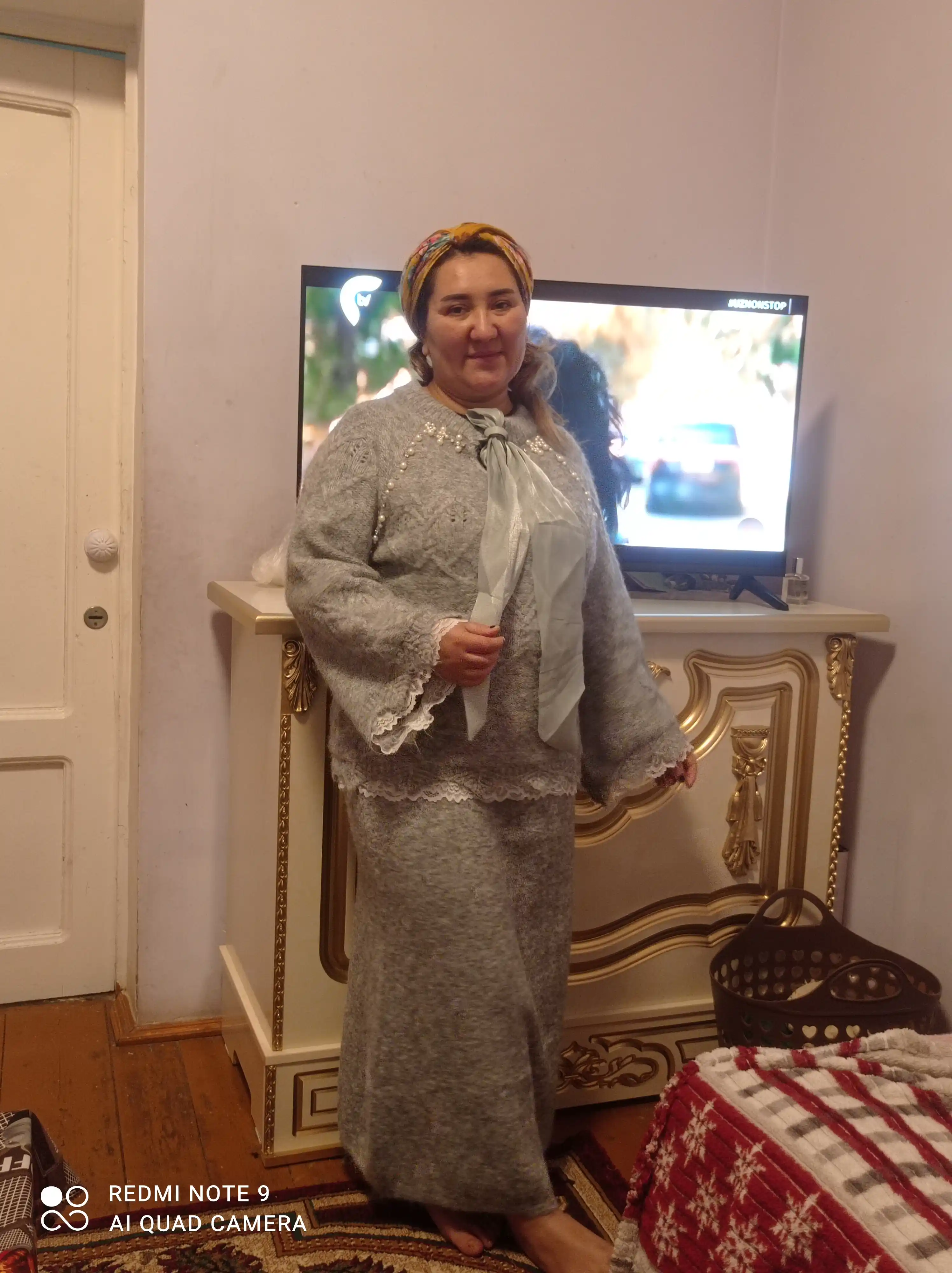 Ayollar uchun dvoykalar, komlekt ayollar koylagi, bayram uchun koylaklar, ayollar kiyimlar