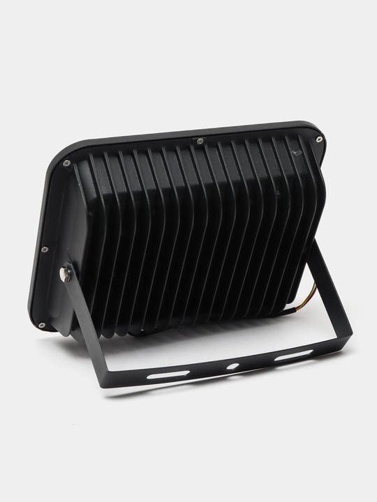 LED projektor URAN-50W-6000K-Qora ELT