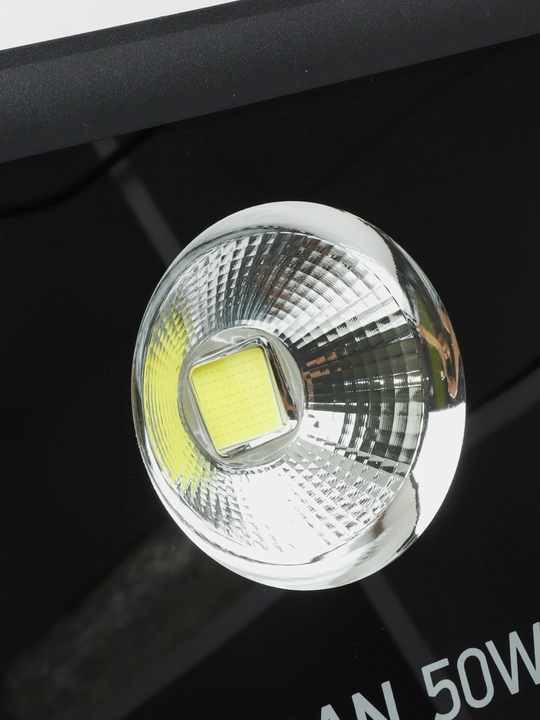 LED projektor URAN-50W-6000K-Qora ELT