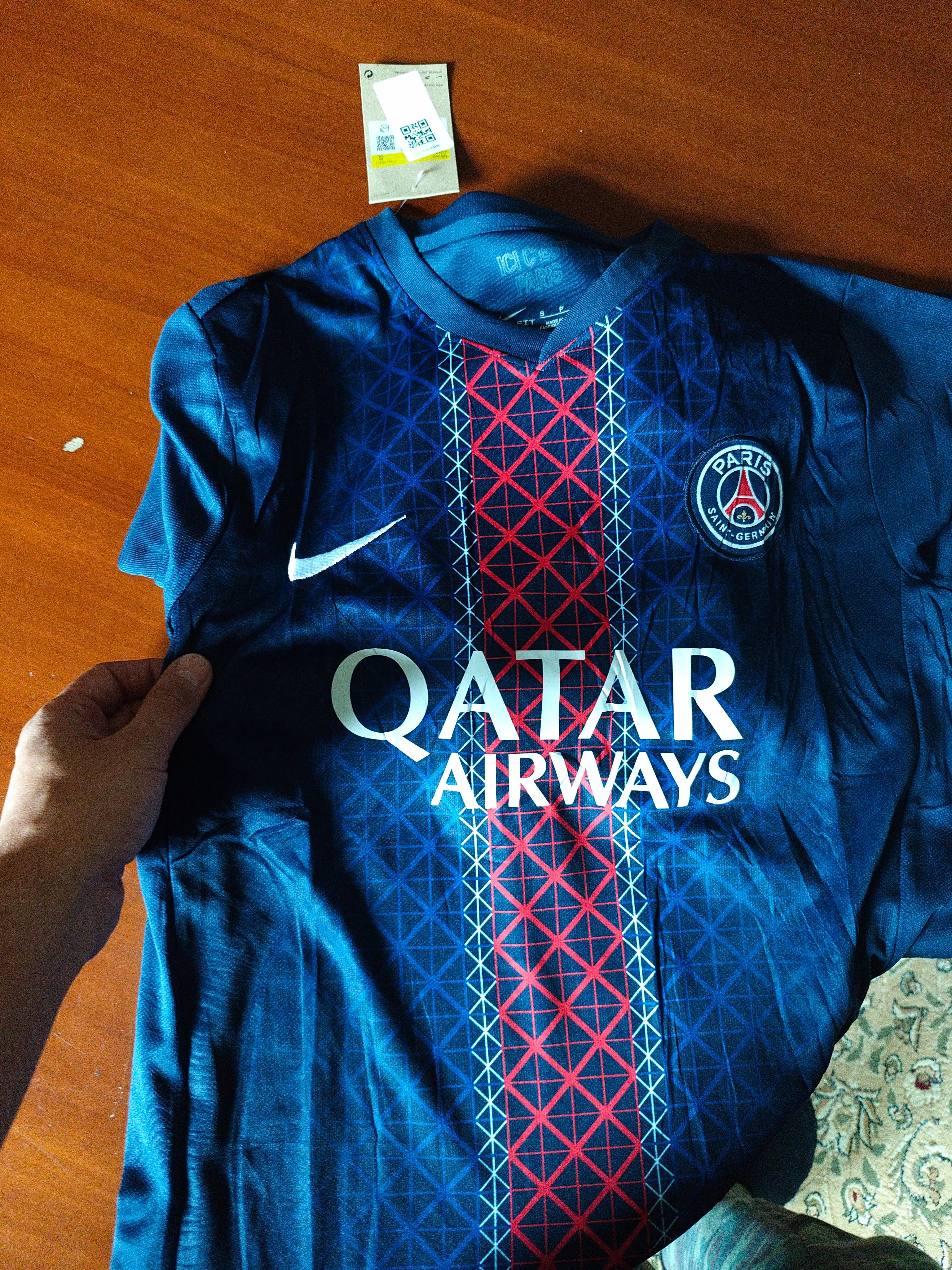 Real Madrid, Manchester United, PSG, Barselona 2025. Retro fudbol formalari