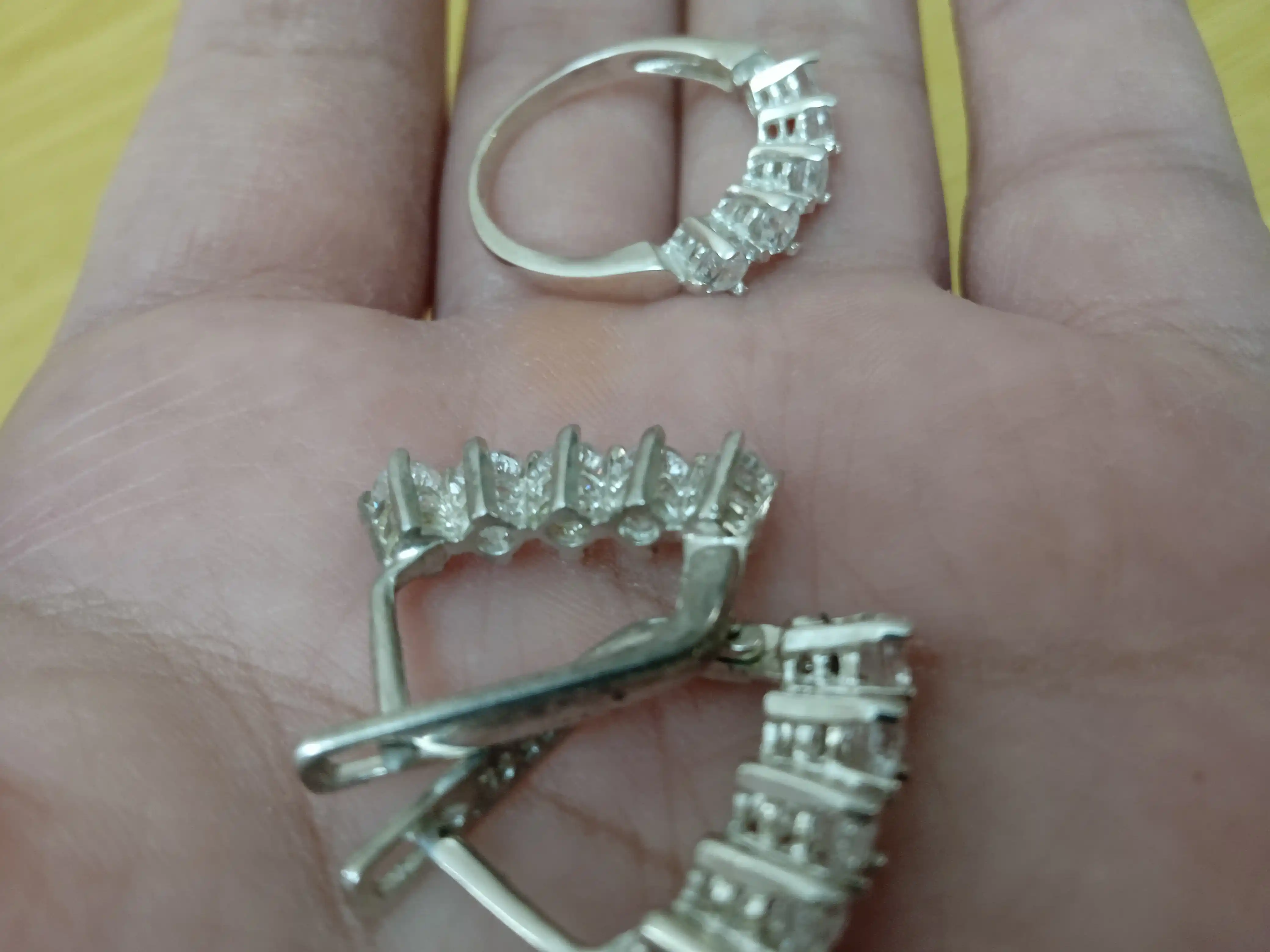 Kumush to'plamlar ayollar va qizlar uchun, 925 proba