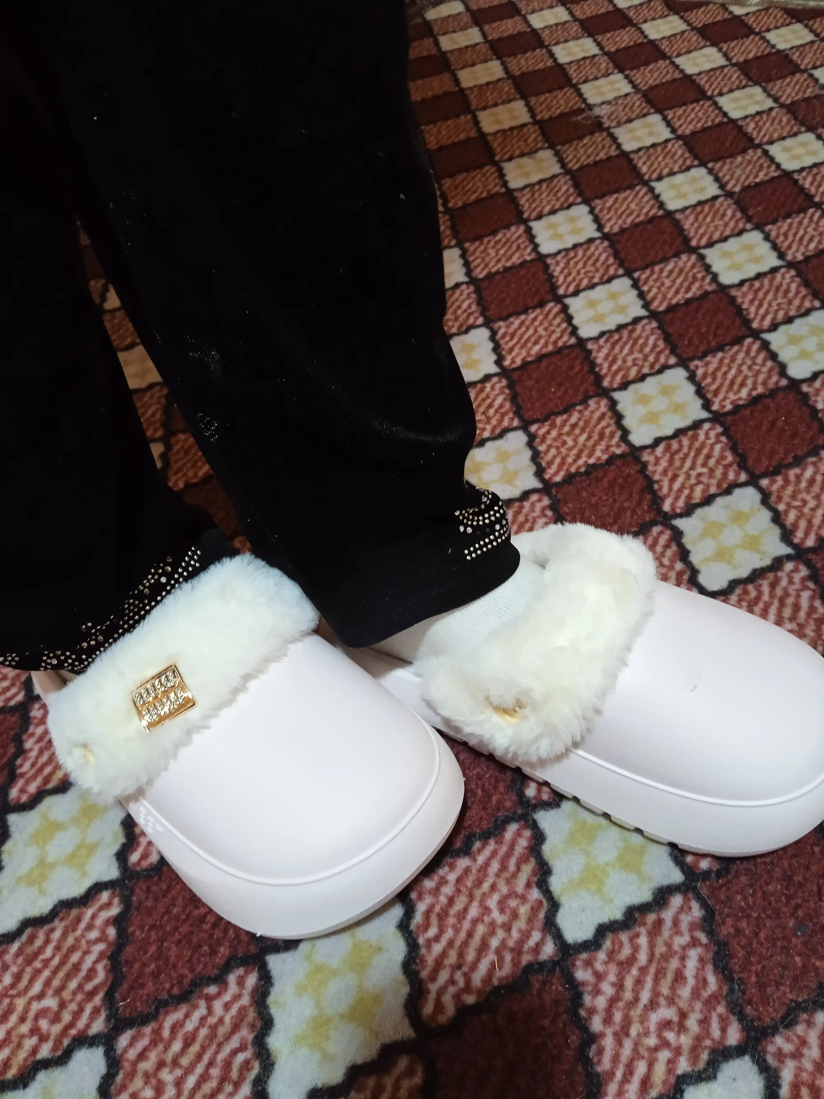 Mo'ynali issiq, ayollar uchun yopiq kroks shippaklari, 36-41