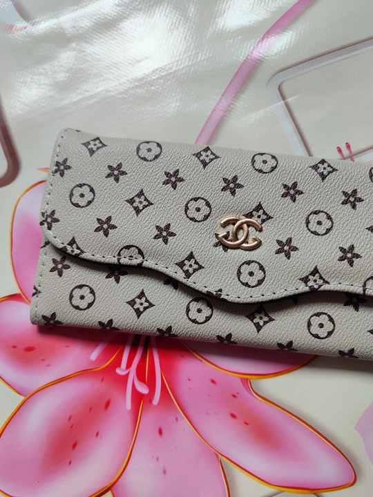 Hamyon, karta va pullar uchun 