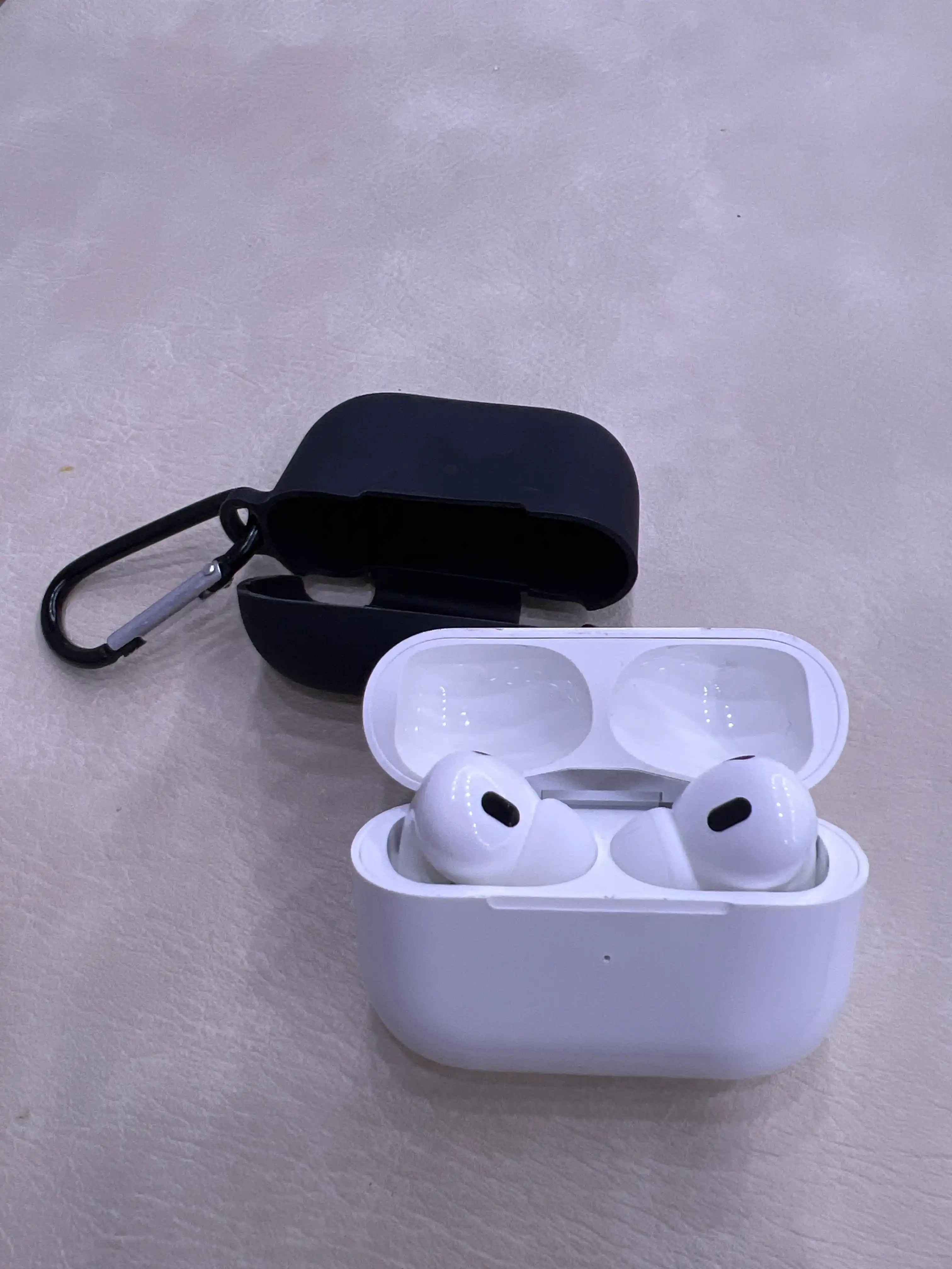 Simsiz quloqchinlar Pods Pro 2