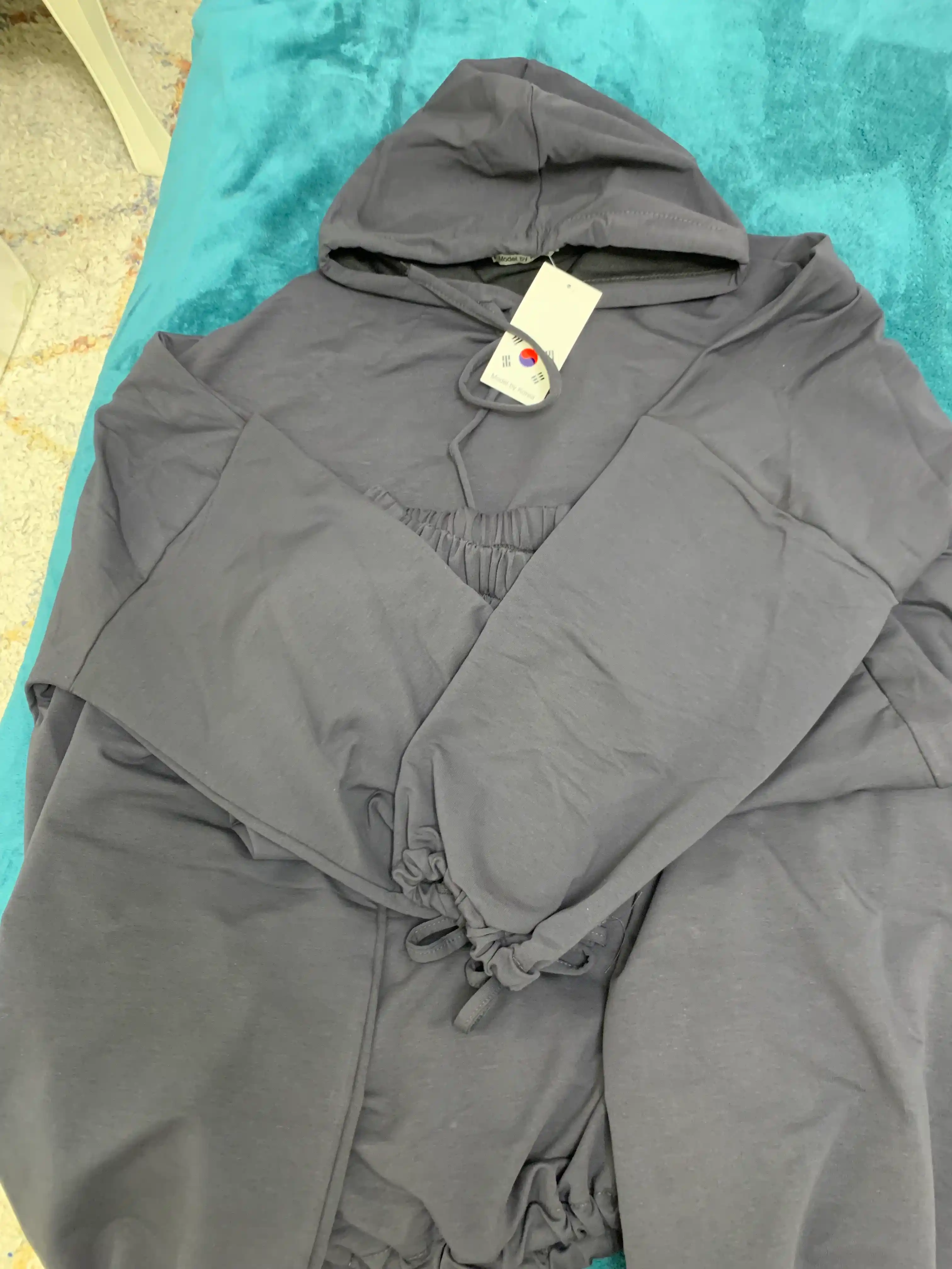 Ayollar sport kostyumi ikki qismli, hudi va jogger shim oversize, kundalik to‘plam