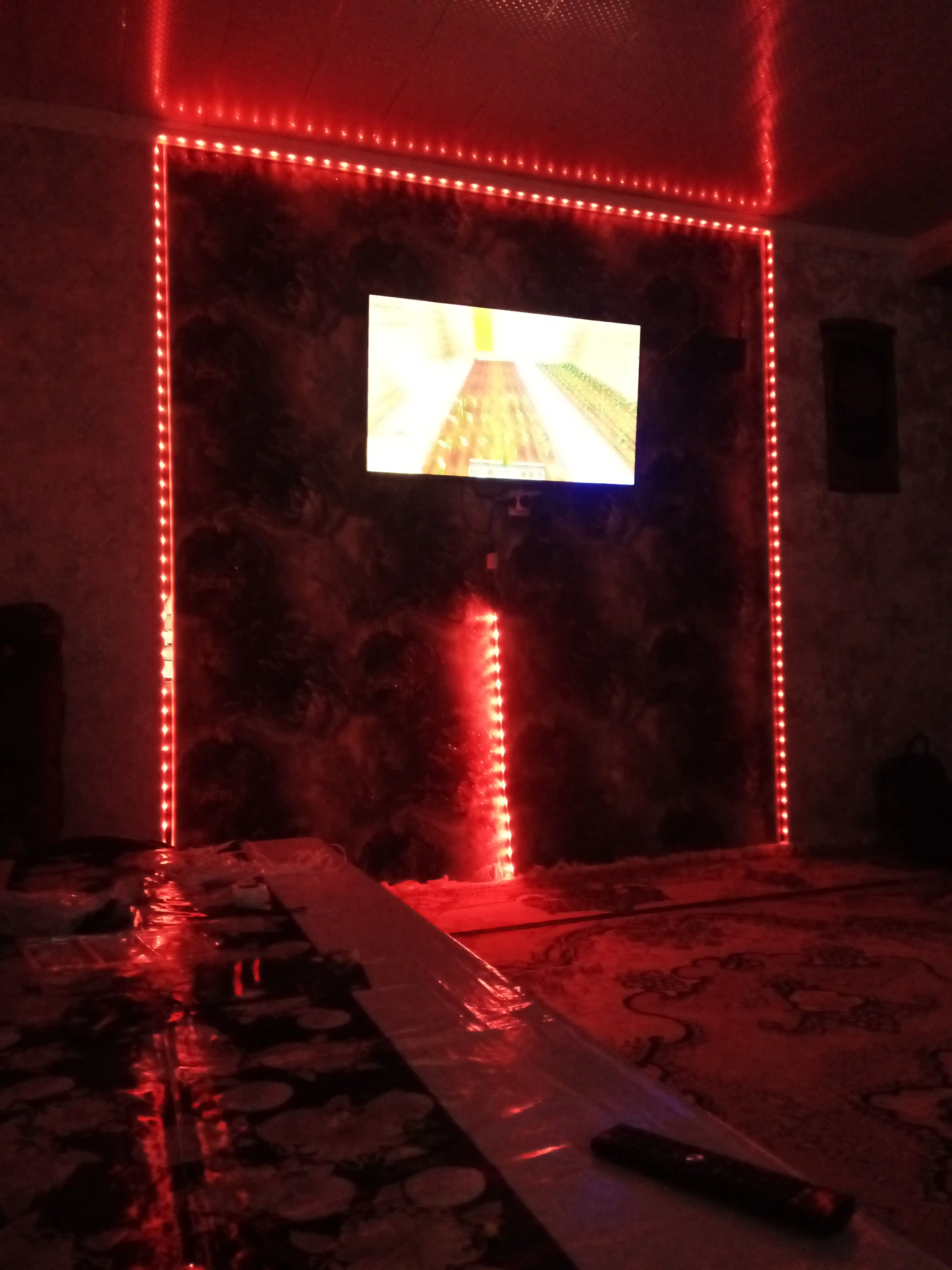 10 metrli svetodiod lentasi, pultli, RGB LED