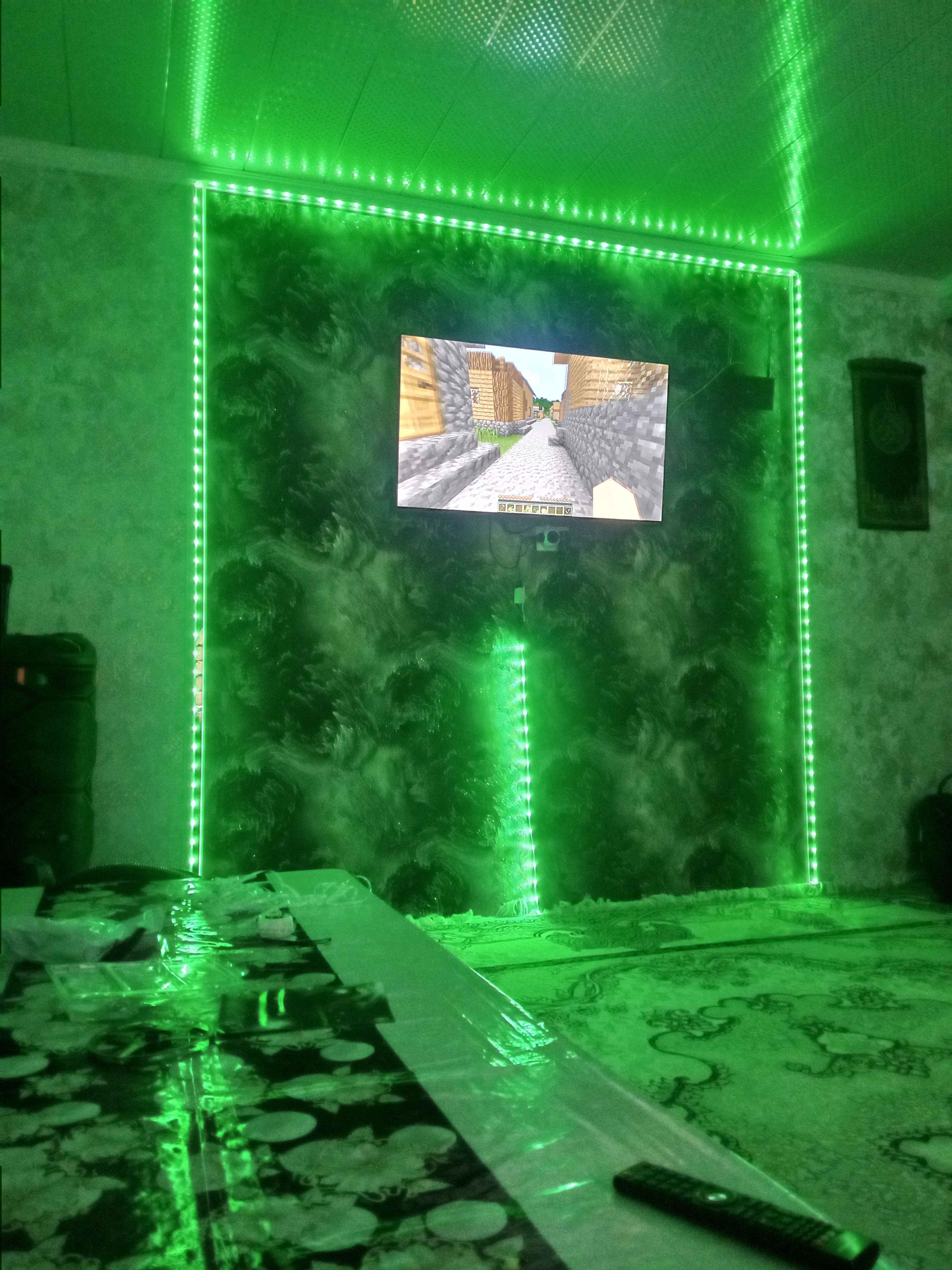10 metrli svetodiod lentasi, pultli, RGB LED