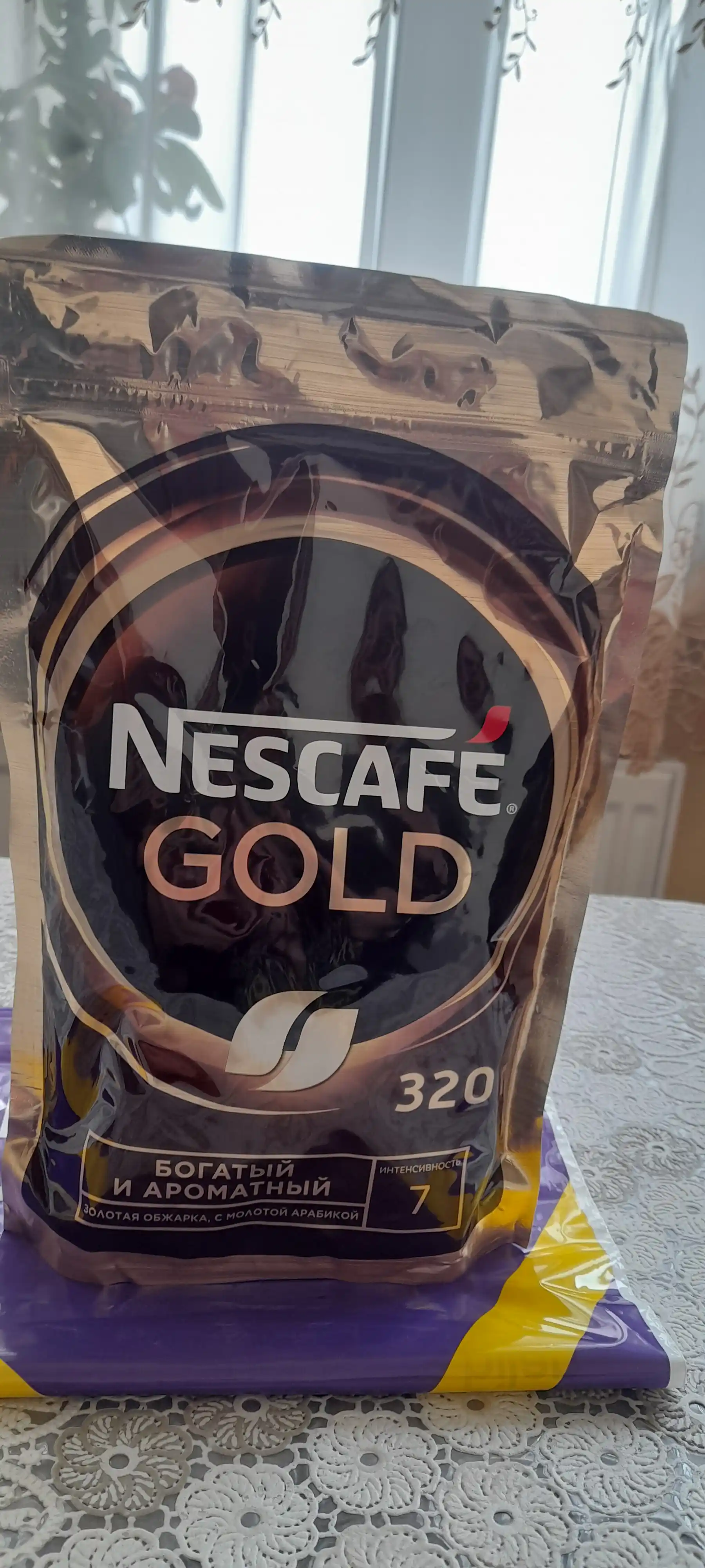 Растворимый кофе Nescafe Gold, 320 г