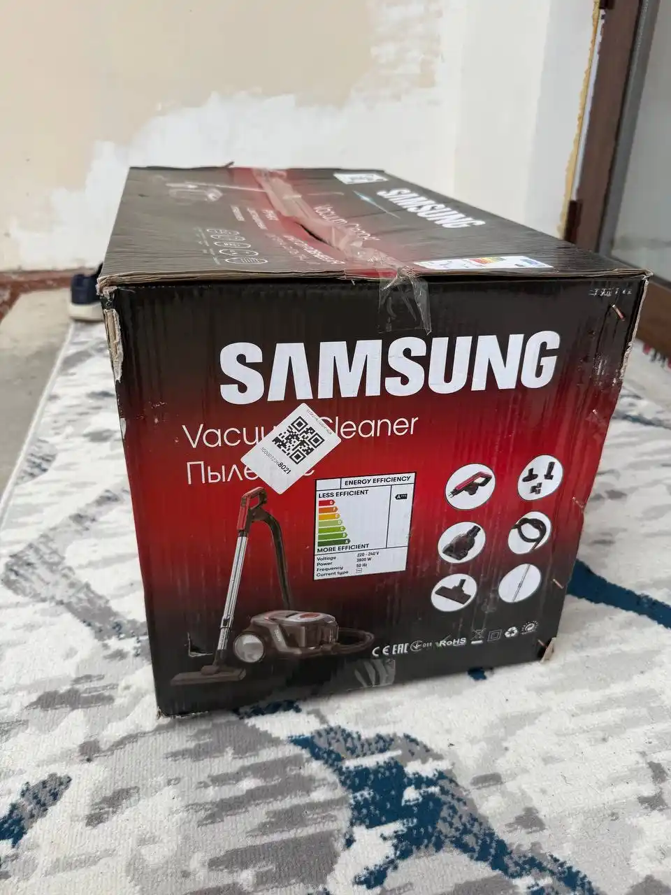 Пылесос Samsung 3600 Вт, 4 л, с телескопической трубкой и HEPA фильтром