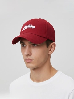 Бордовый