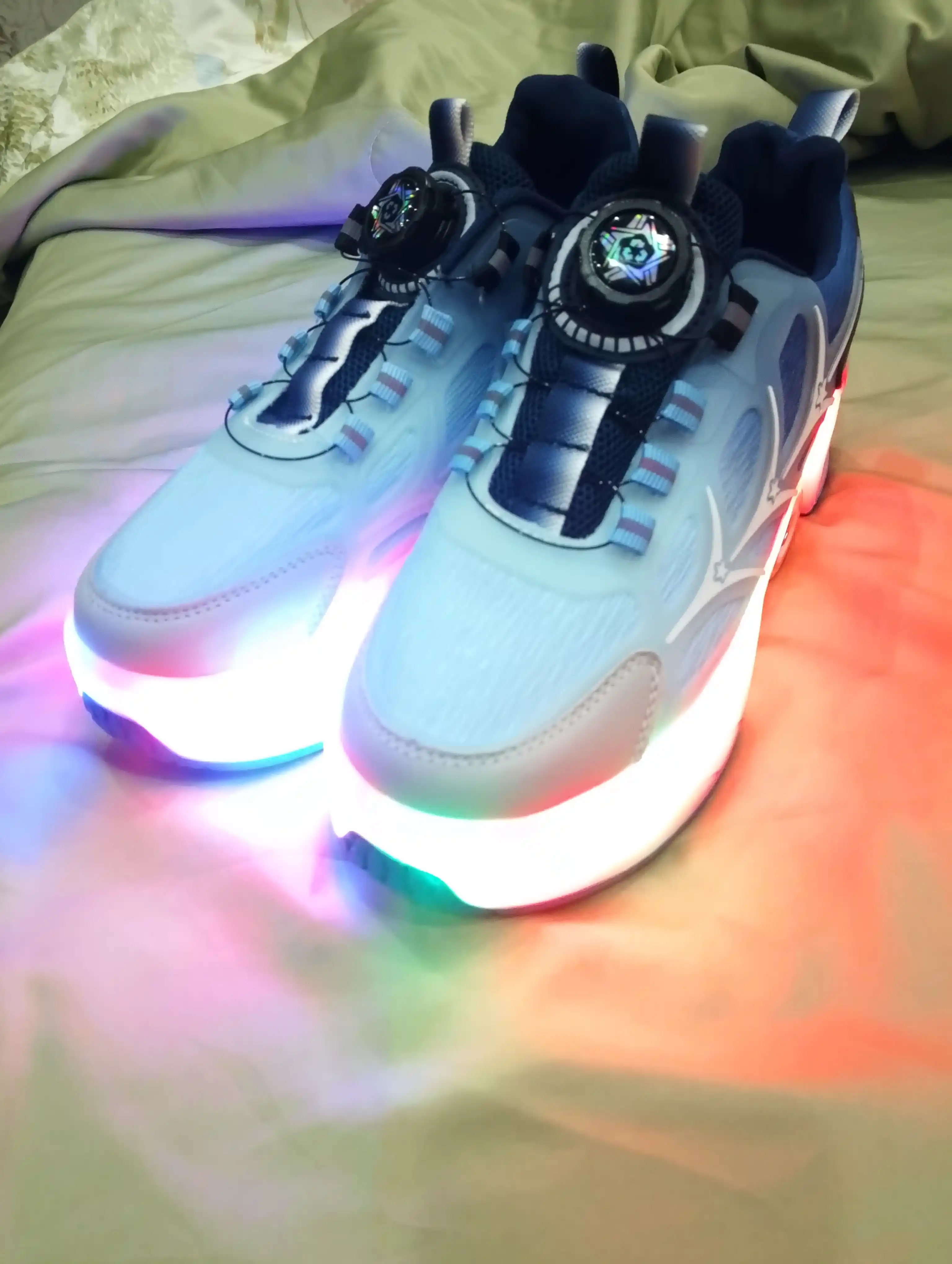 Модные роликовые кроссовки с LED-подсветкой MIRS SHOES для детей