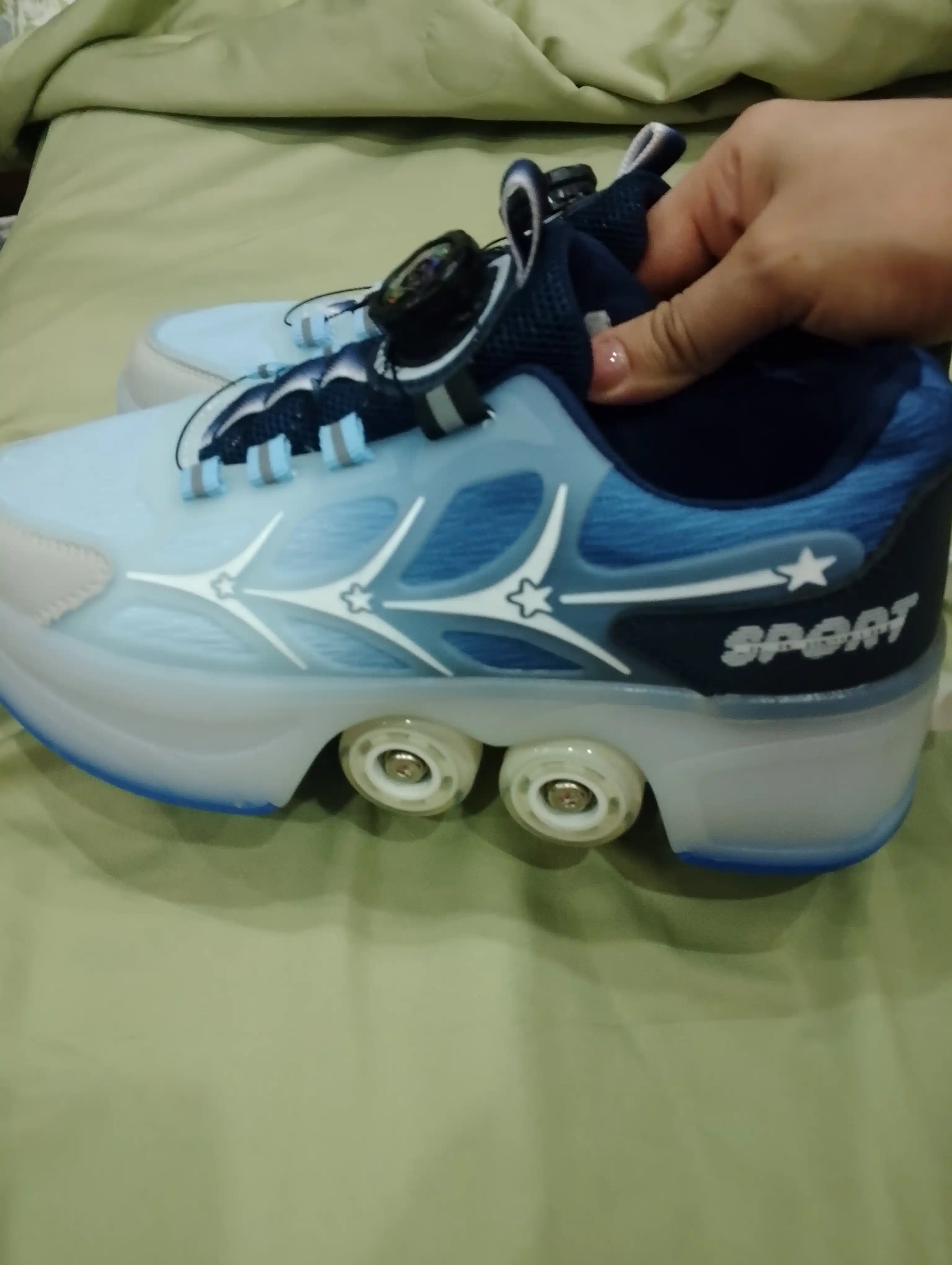 Модные роликовые кроссовки с LED-подсветкой MIRS SHOES для детей