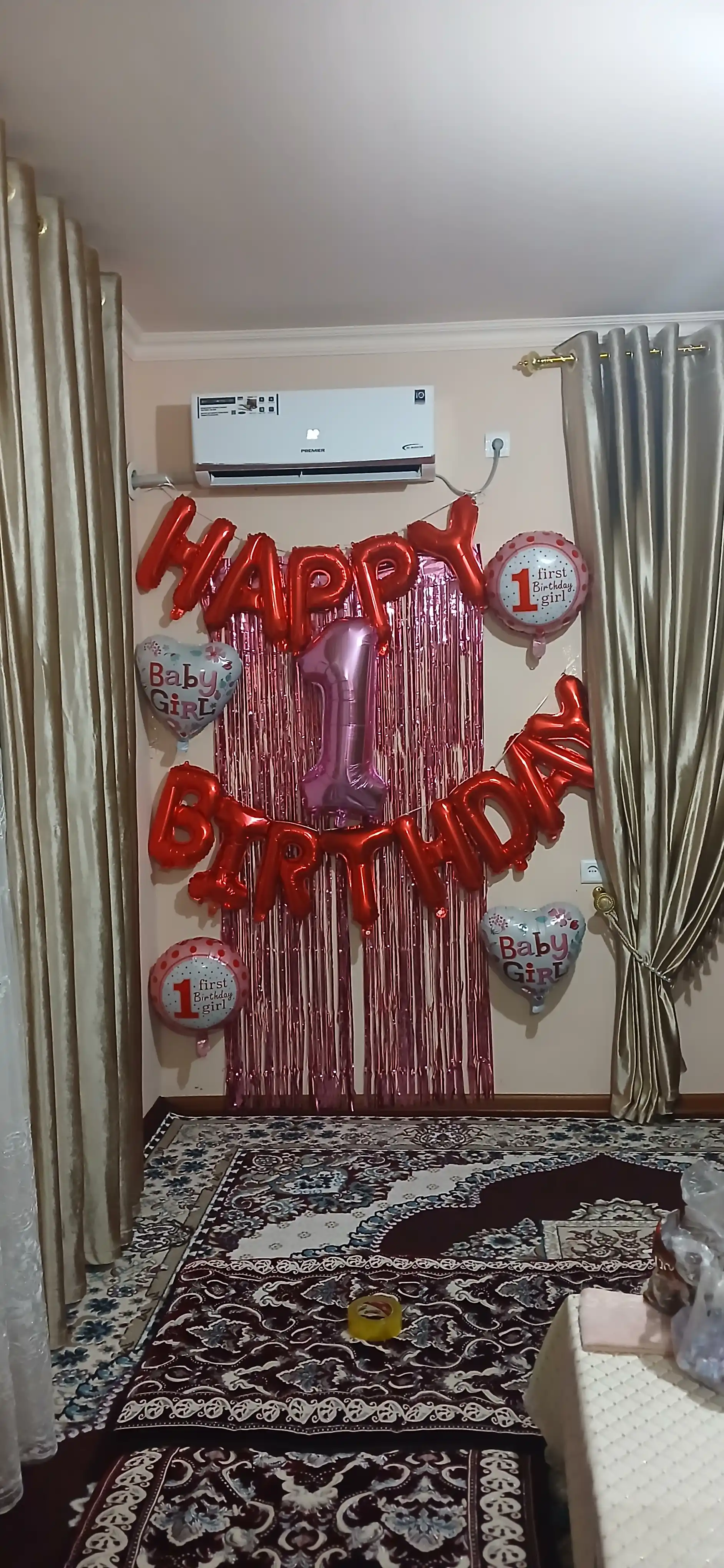Надпись из шаров "HAPPY BIRTHDAY" –для оформления дня рождения