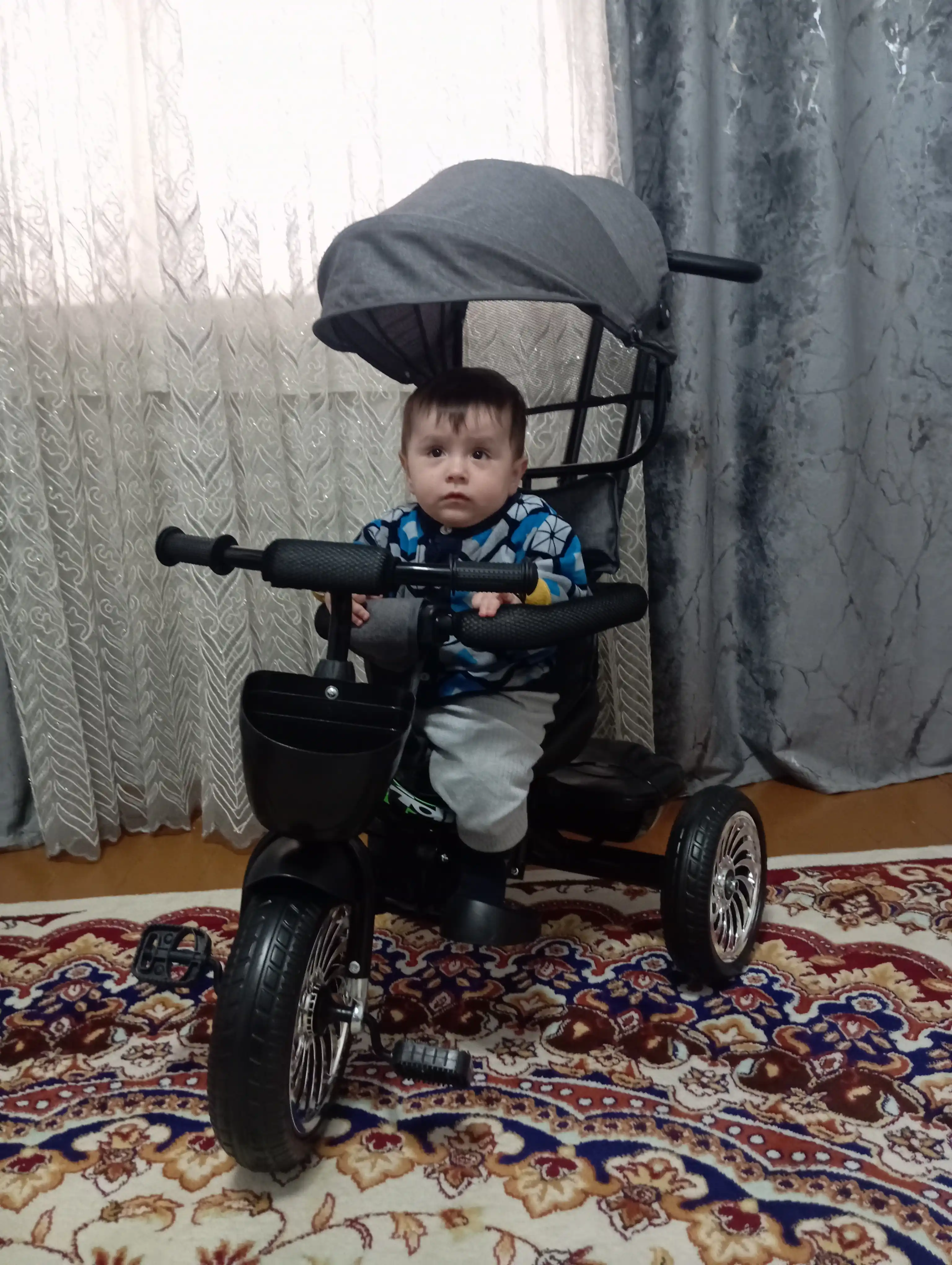 Детский трёхколёсный велосипед