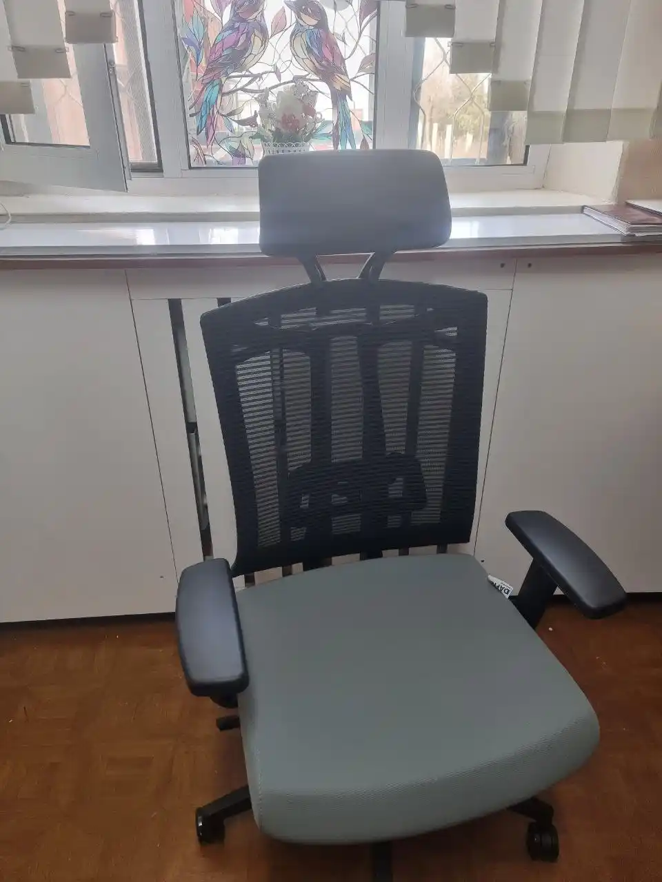 ARANO ofis kreslosi, kulrang
