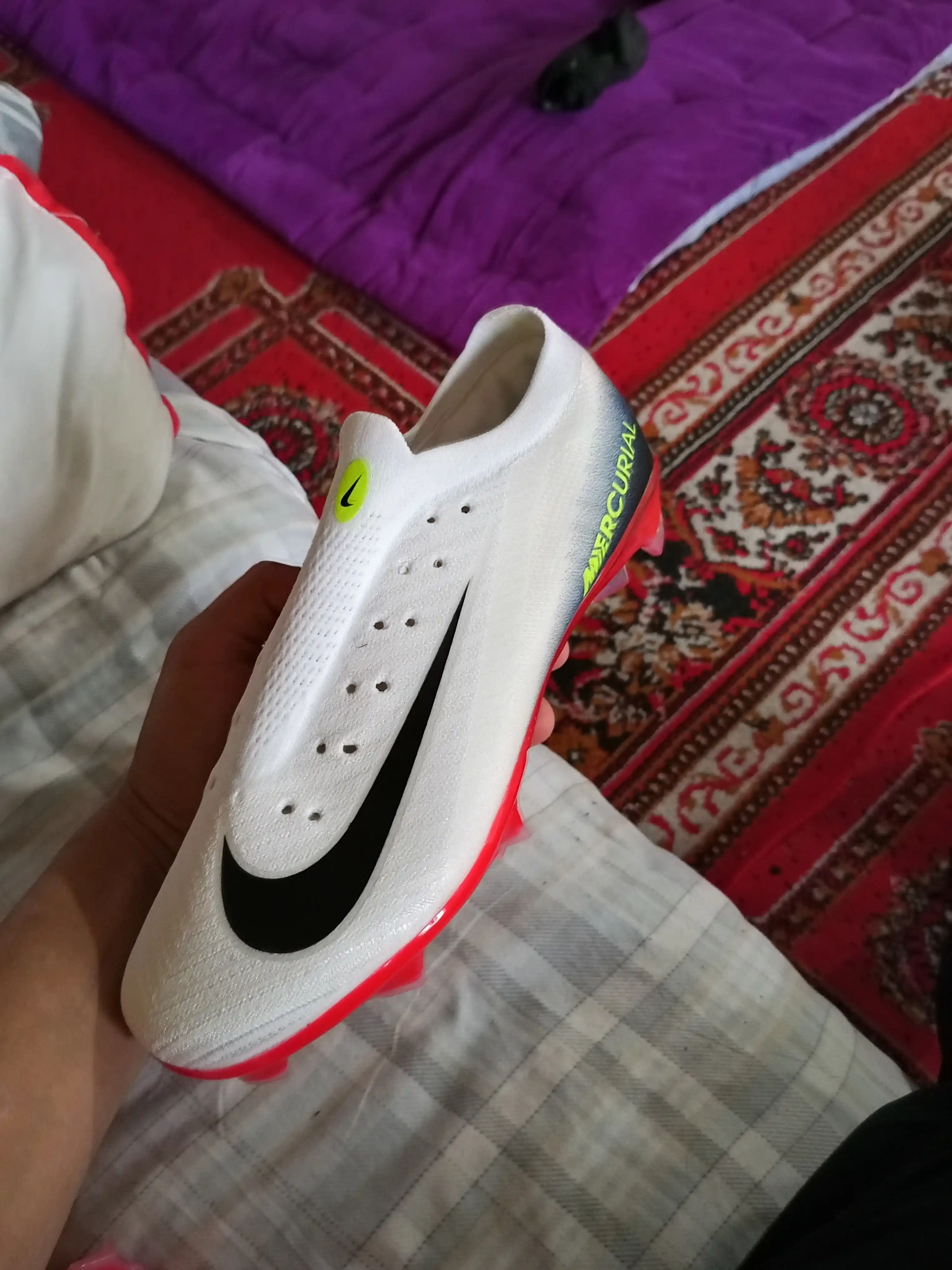 Professional butsi Air Zoom Mercurial Vapor XVI Elite FG butsa malomerka