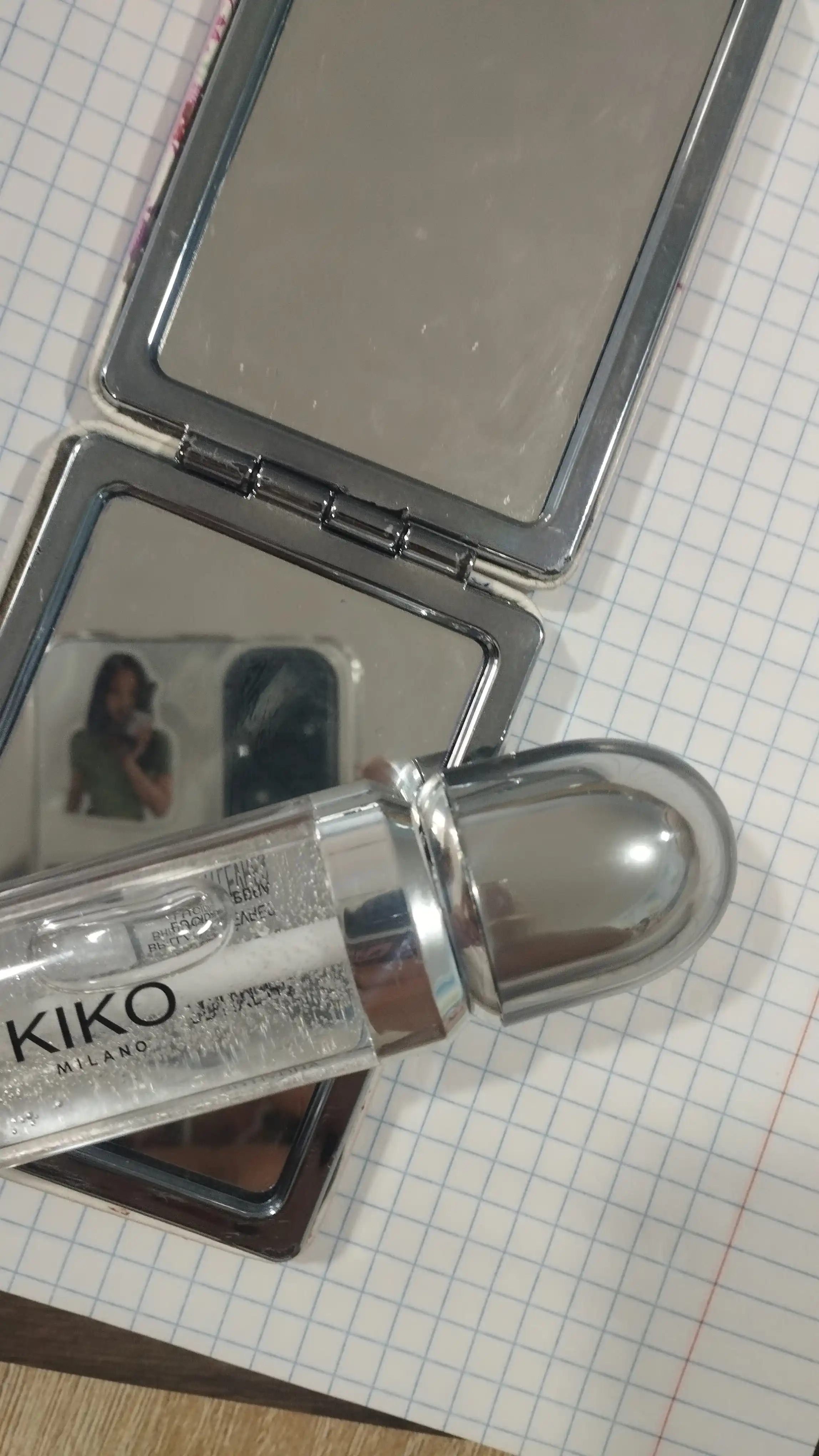 Koko lab bo'yog'i, 3D effekti