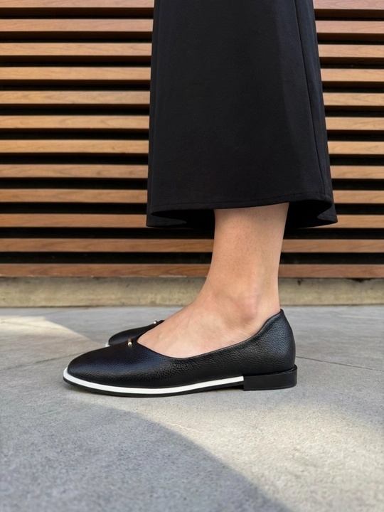 Ayollar uchun qora loafer – klassik, qulay past poshnali, kundalik oyoq kiyimi 36–41