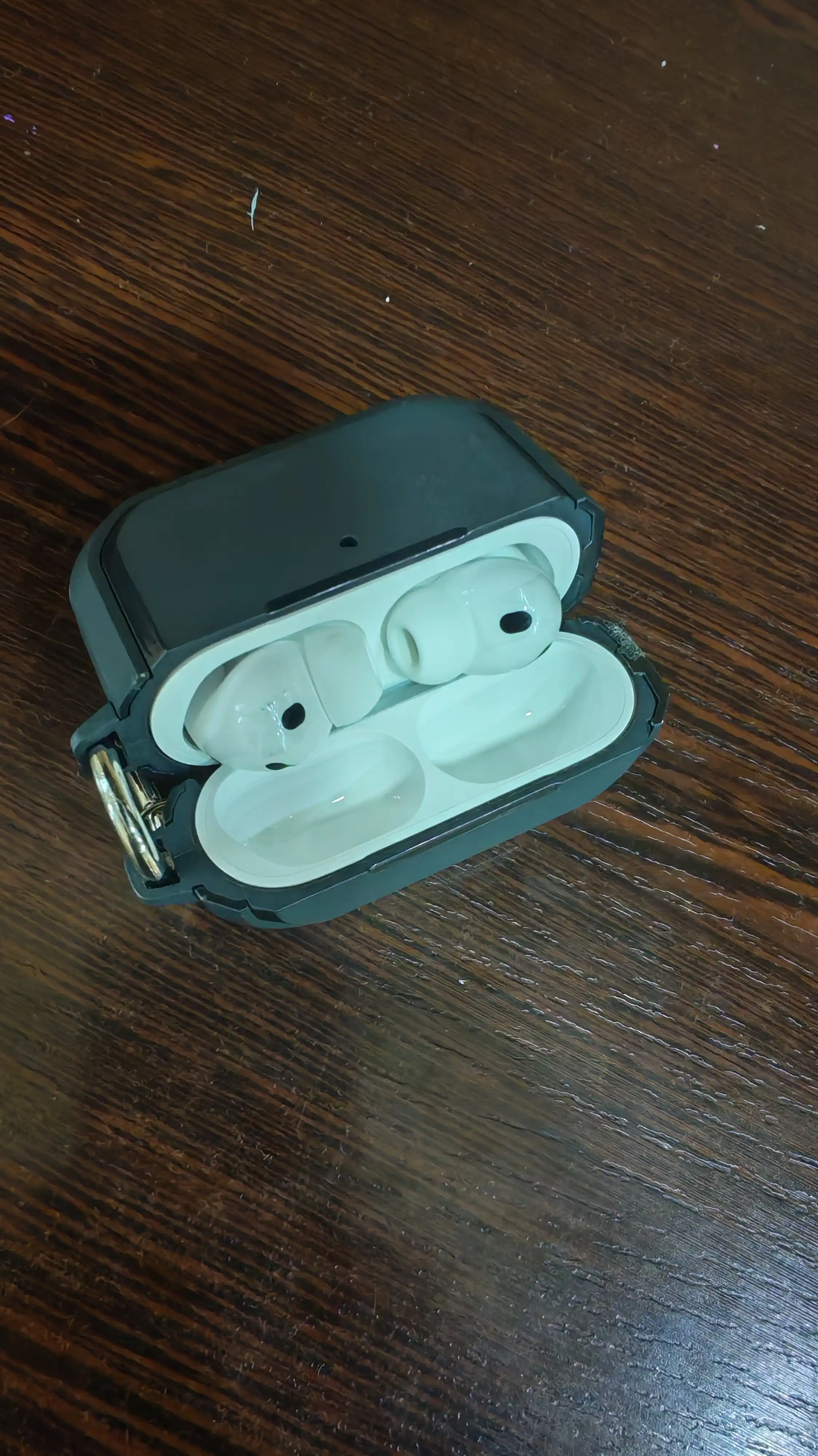 "Pods Pro 3" simsiz quloqchinlari, ANC, sensorli, sovg‘aga g‘ilof va kabel