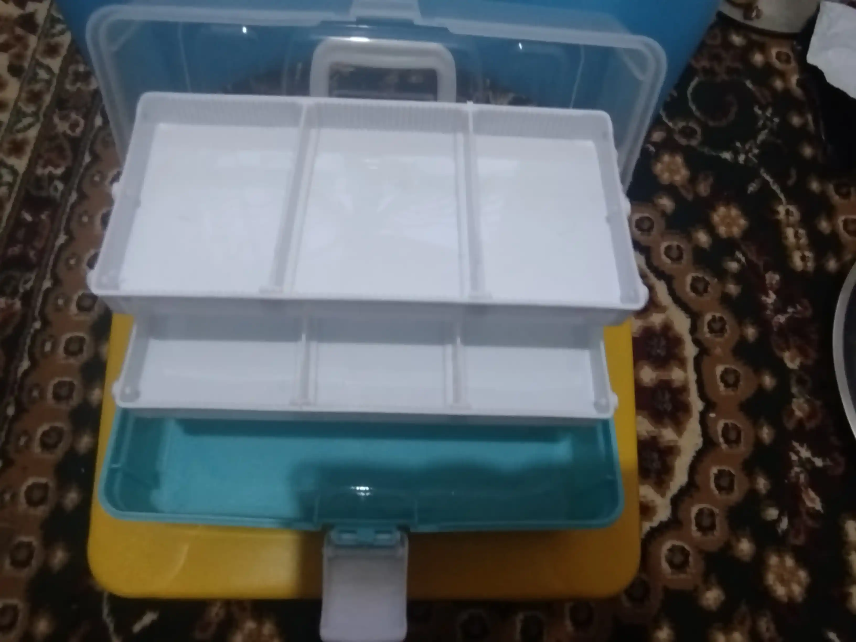 Yo‘l aptechkasi, dori-darmonlarni saqlash uchun organayzer, uy aptechkasi