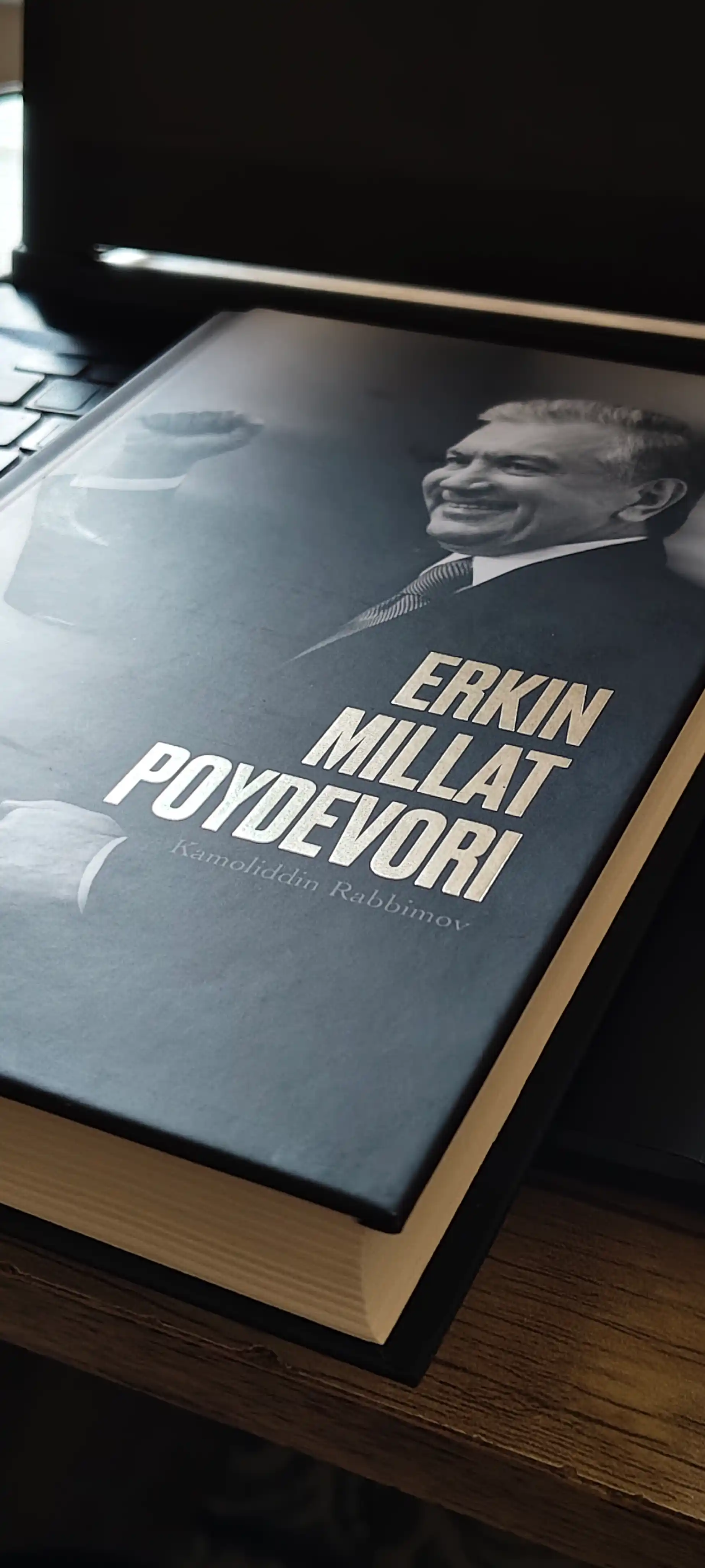Erkin millat poydevori - Kamoliddin Rabbimov(Uz, Ru, Eng, Krill)