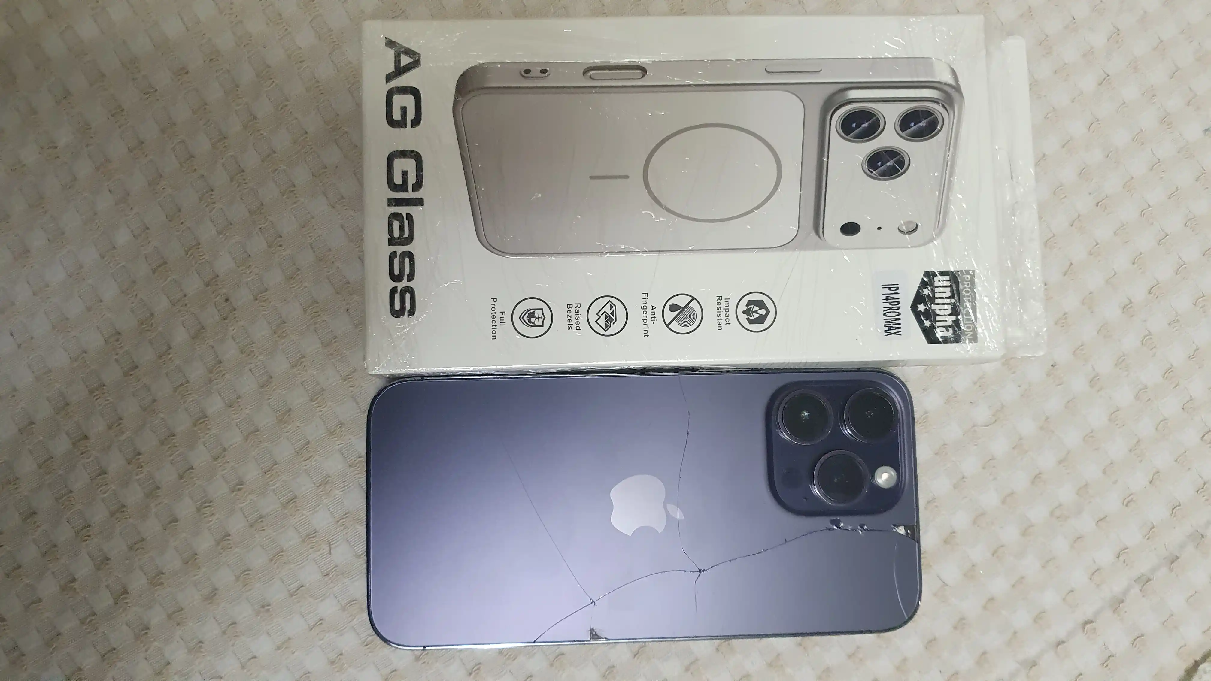 IPhone chexol 13 Pro, 14 Pro, 15 Pro Max, 16 Pro Max telefon aksessuarlar