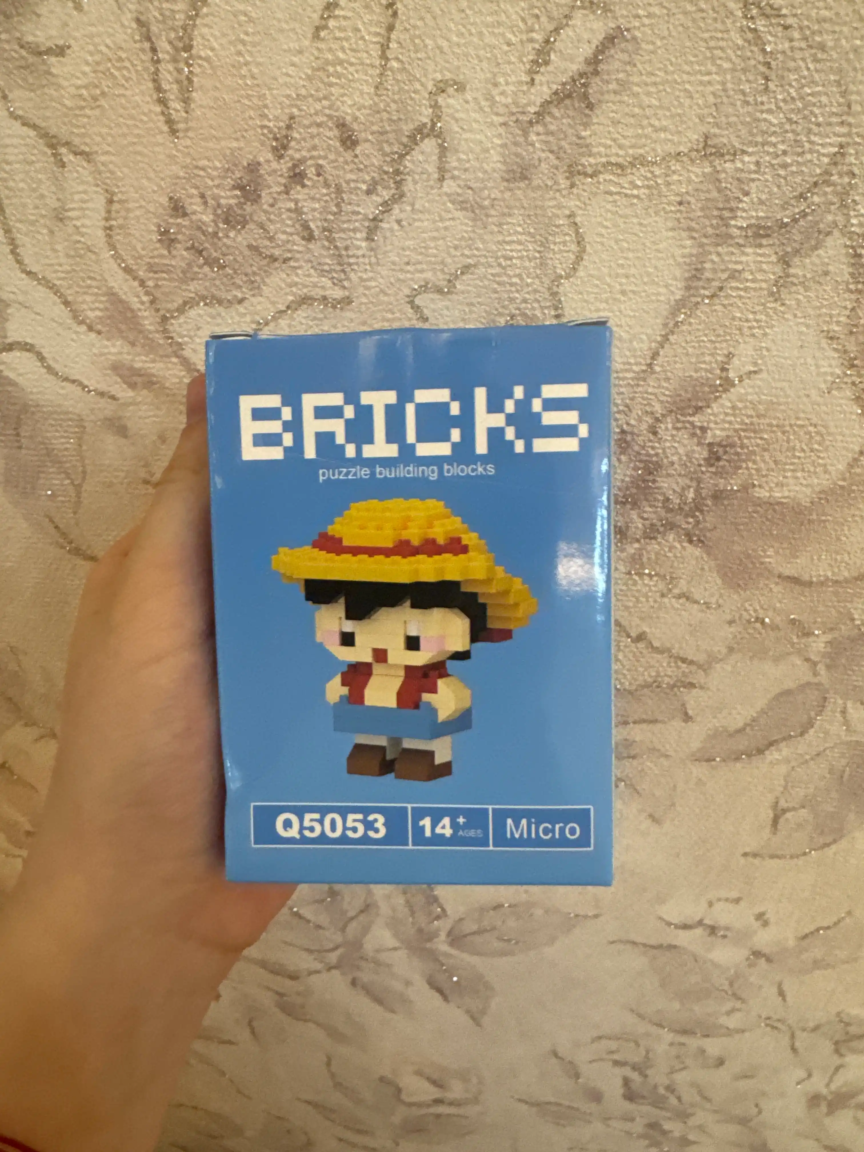 Mini konstruktor 3D Bricks: Disney, Mario va Spanch Bob qahramonlarining figuralari bilan