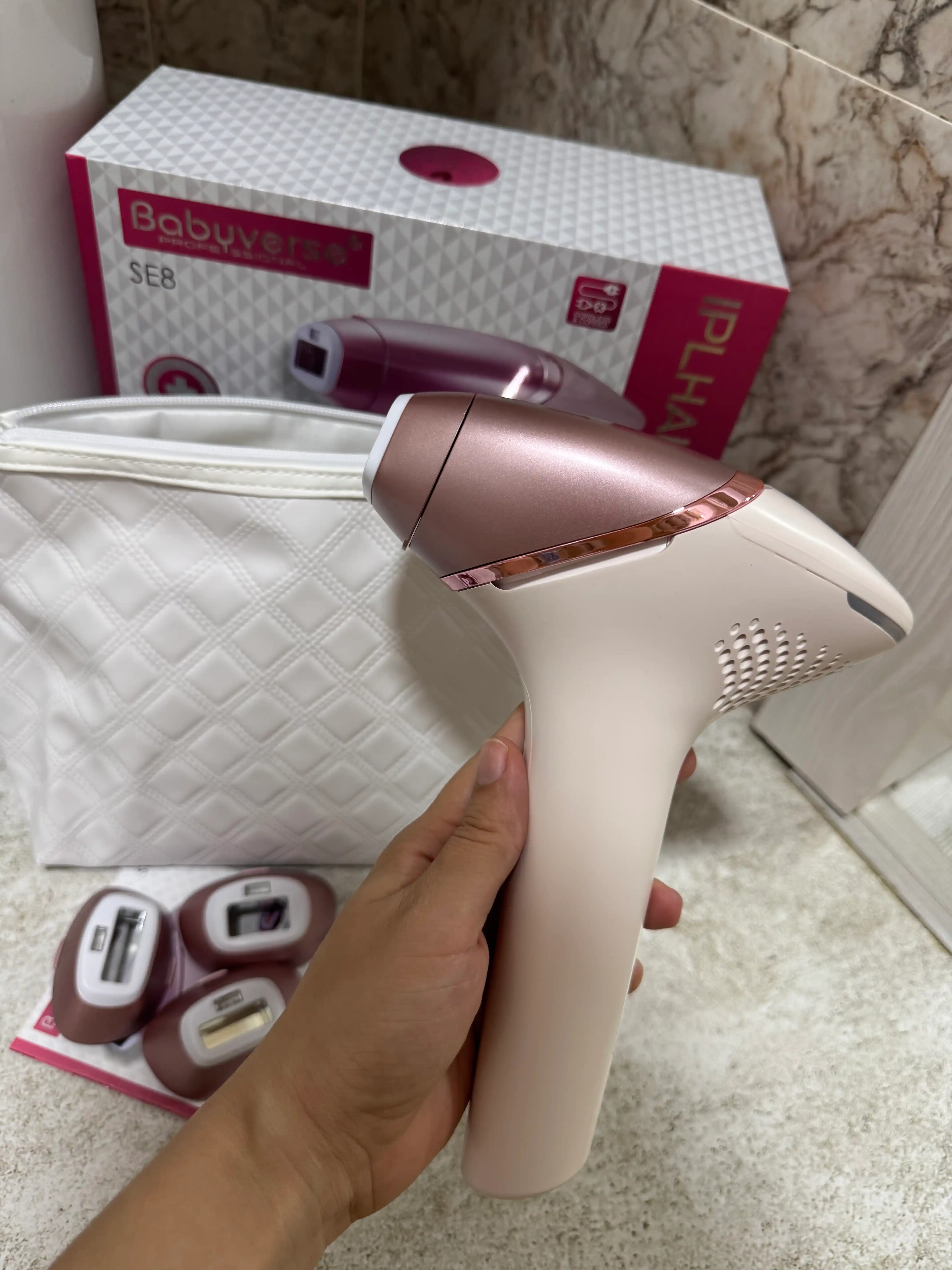 Babyverse Professional fotoepilyator, yuz va tana uchun, sovutish effektiga ega
