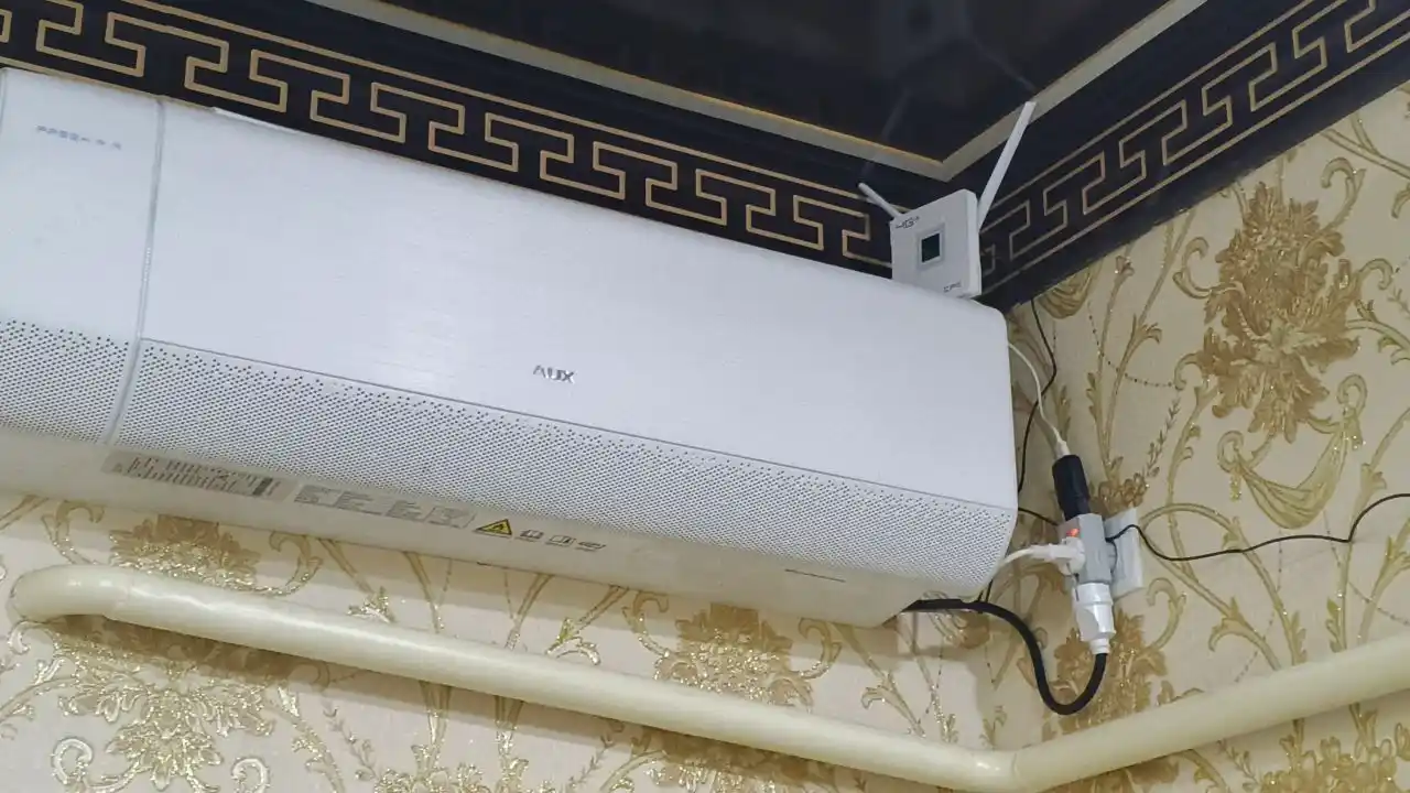 Wi-Fi роутер, модем 4G CPE-903B со слотом для SIM-карты, 4-х антенный с аккумулятором