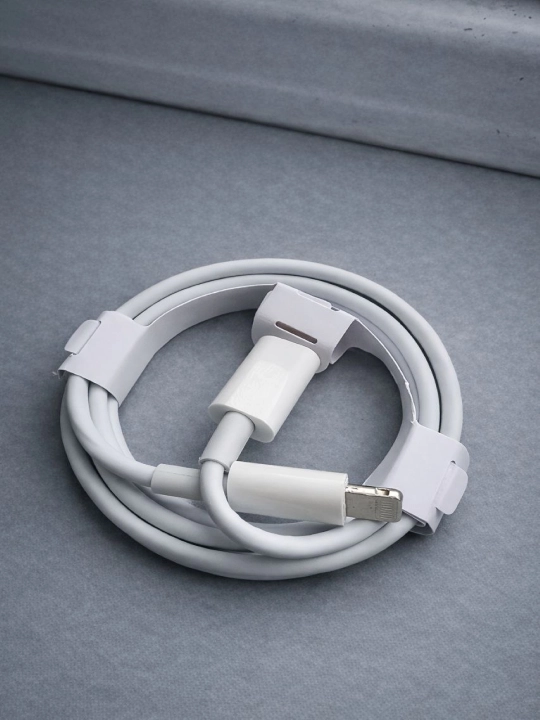 20W tez zaryadlovchi adapter + Type-C/Lightning kabel — iPhone, iPad uchun - 