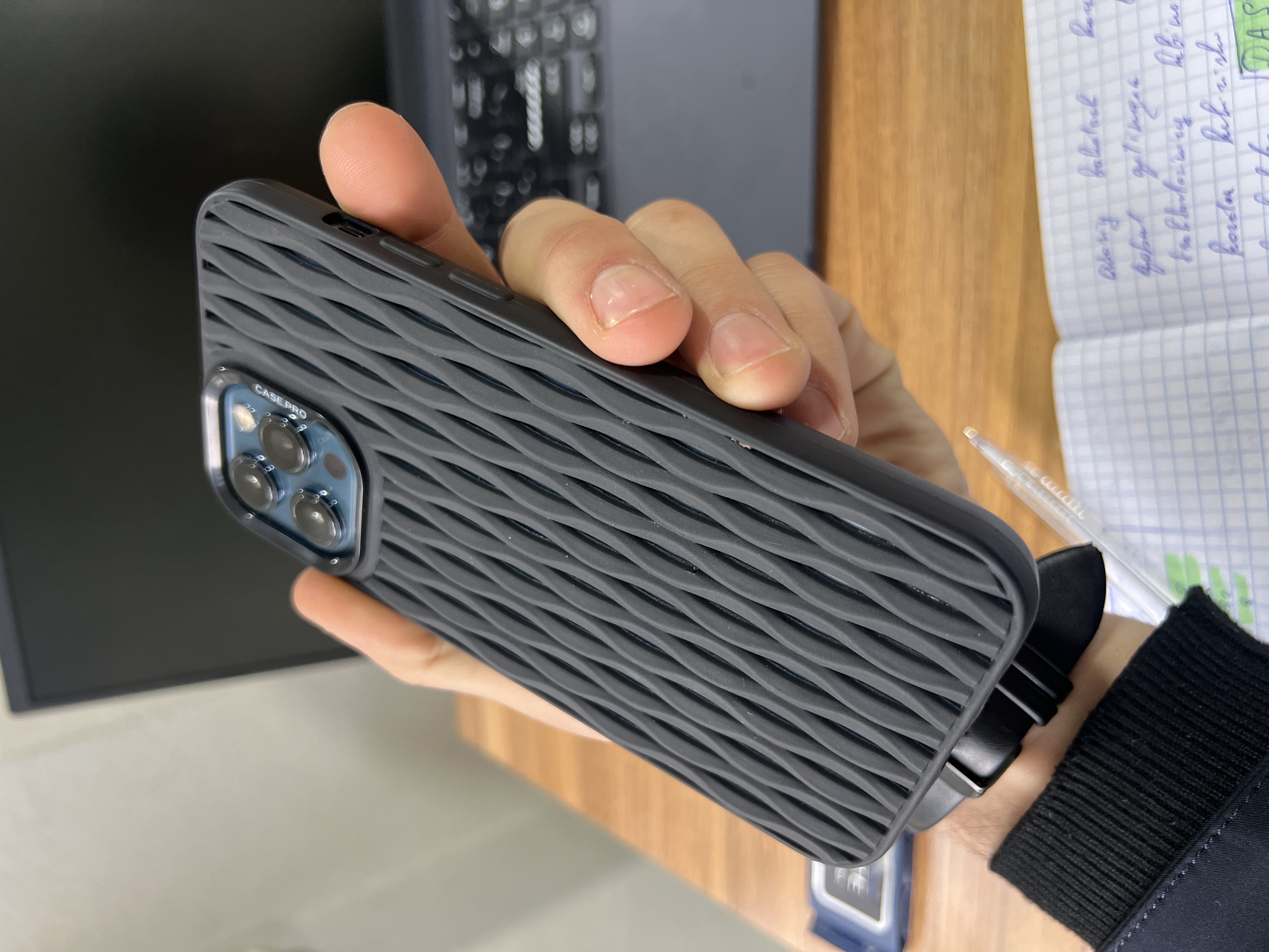 Чехол для iPhone 11, 12, 13, 14, 15, 16, 17 Pro, Pro Max