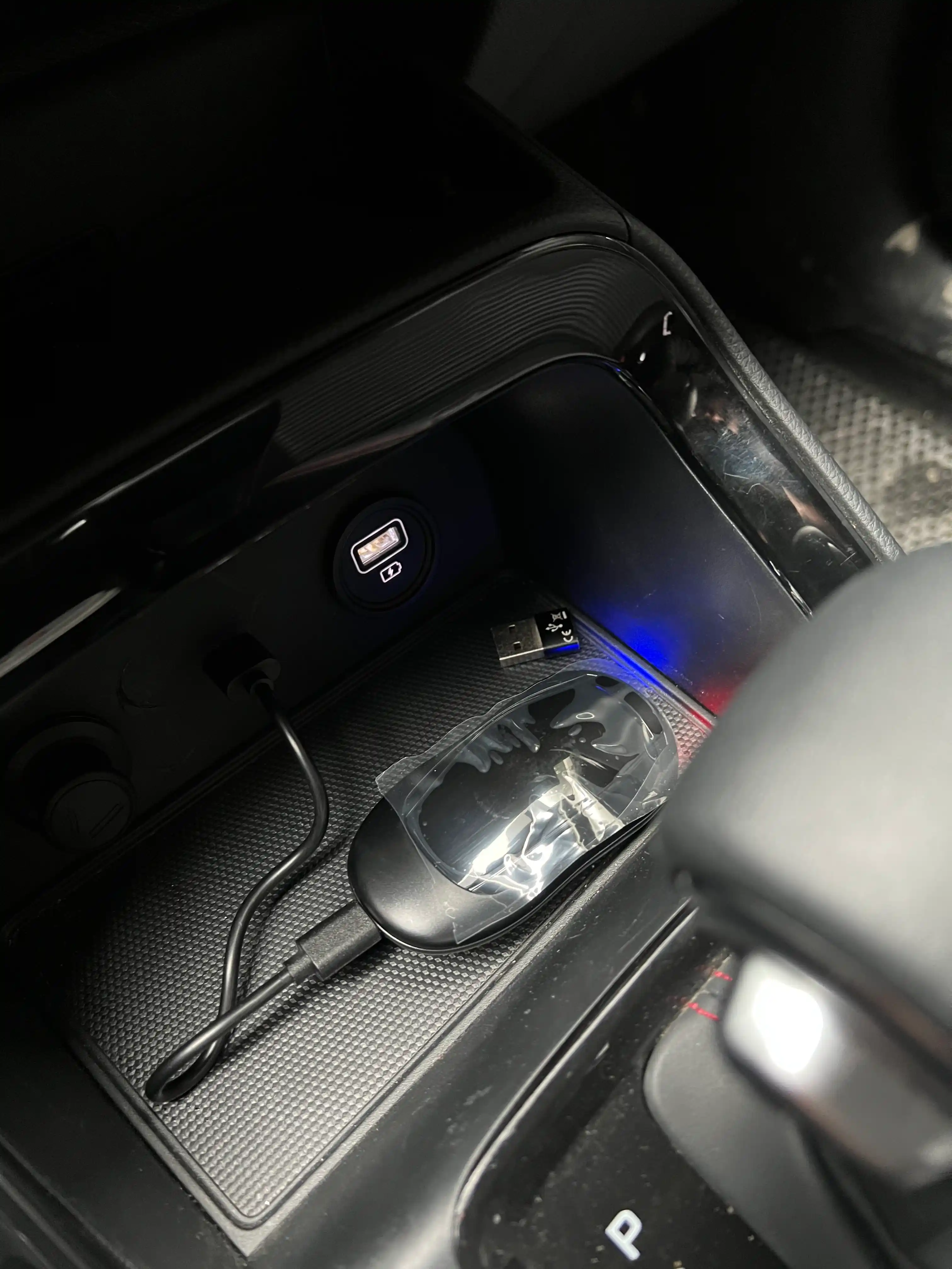 3 tasi 1 da CarPlay Ai Box adapteri Android 13 va Android Auto qo‘llab quvvatlaydi
