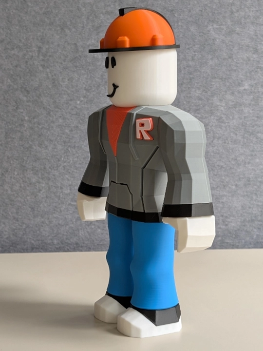 Roblox BUILDERMAN Hair figurasi, 28 sm - 3D personaj o‘yinchog‘i, kolleksiya modeli
