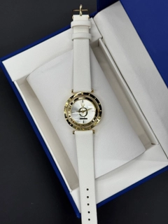 Белый