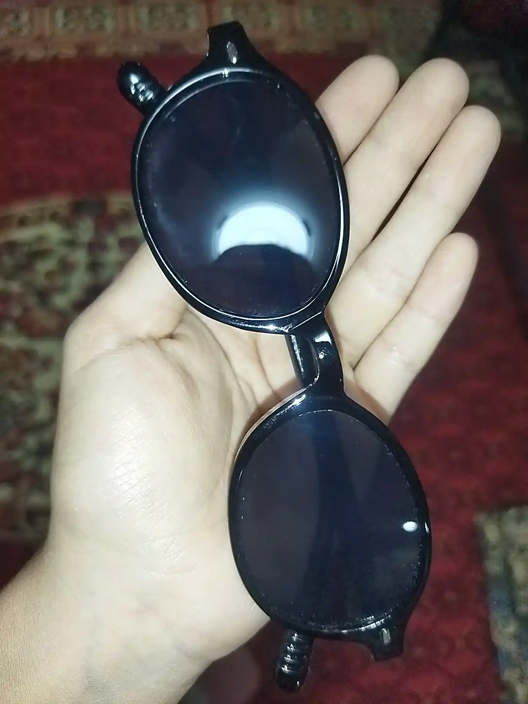 "Chic Vision" ayollar ko‘zoynagi, nafis dizayn