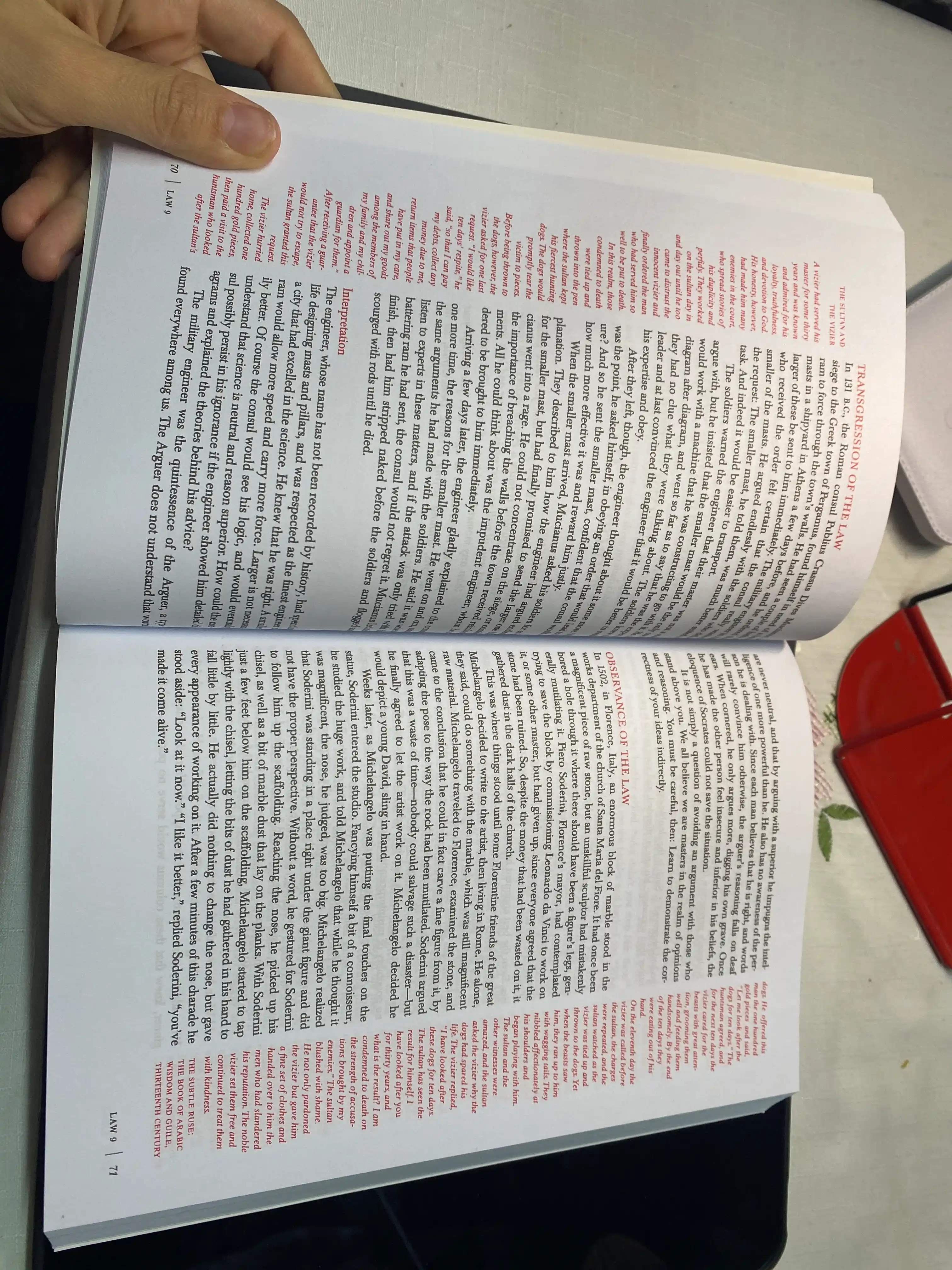 The 48 laws of Power Robert Greene