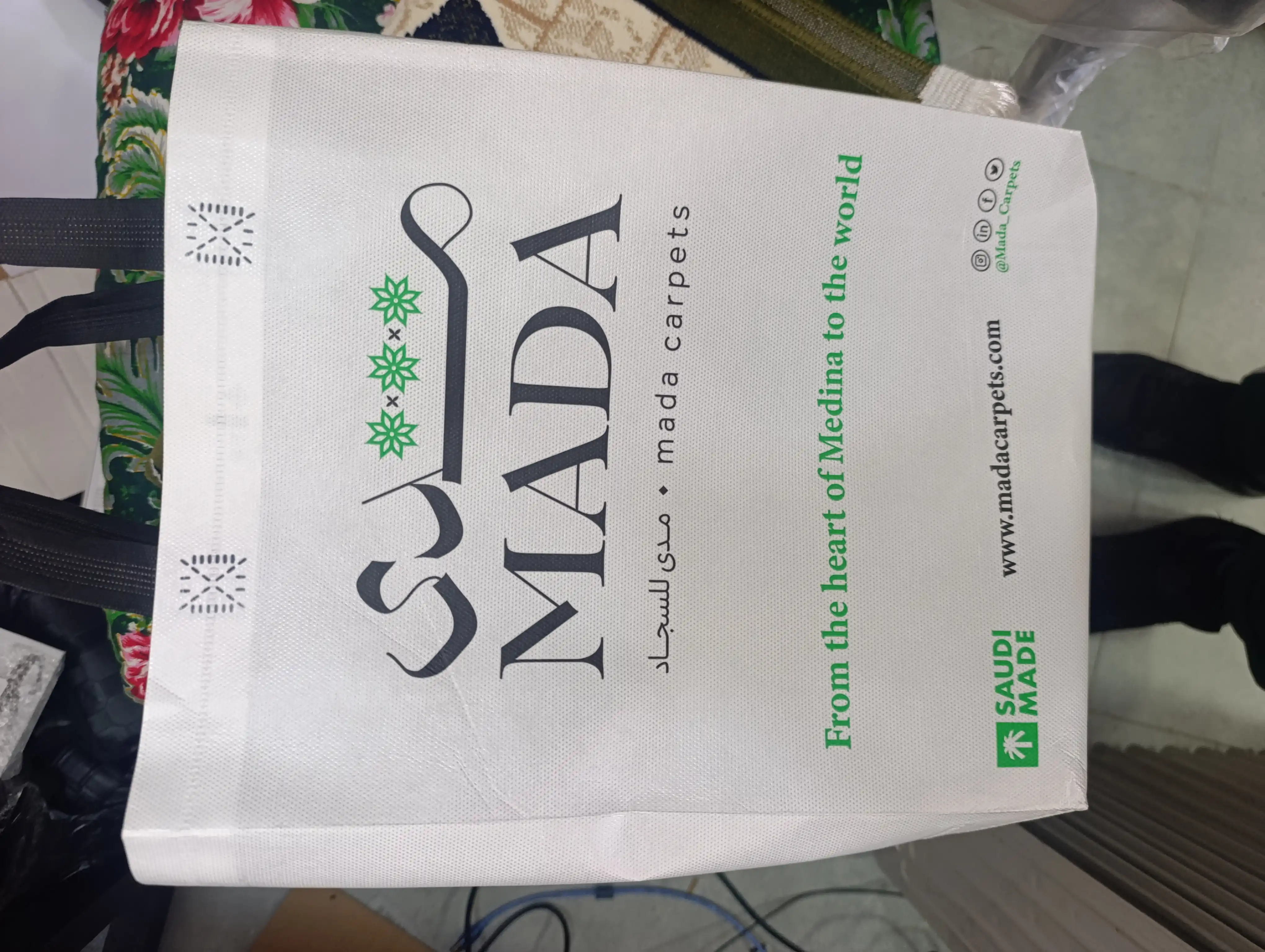 Joynamoz Madina, Mada Carpets mahsuloti, yumshoq va mayin yuza, gilamdek baquvvat sifat
