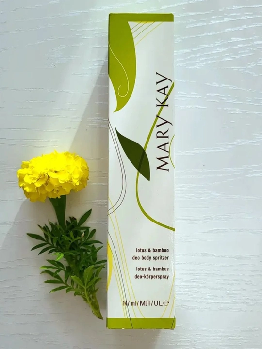 Tana uchun Mary kay nilufar va bambuk spreyi, 147 ml