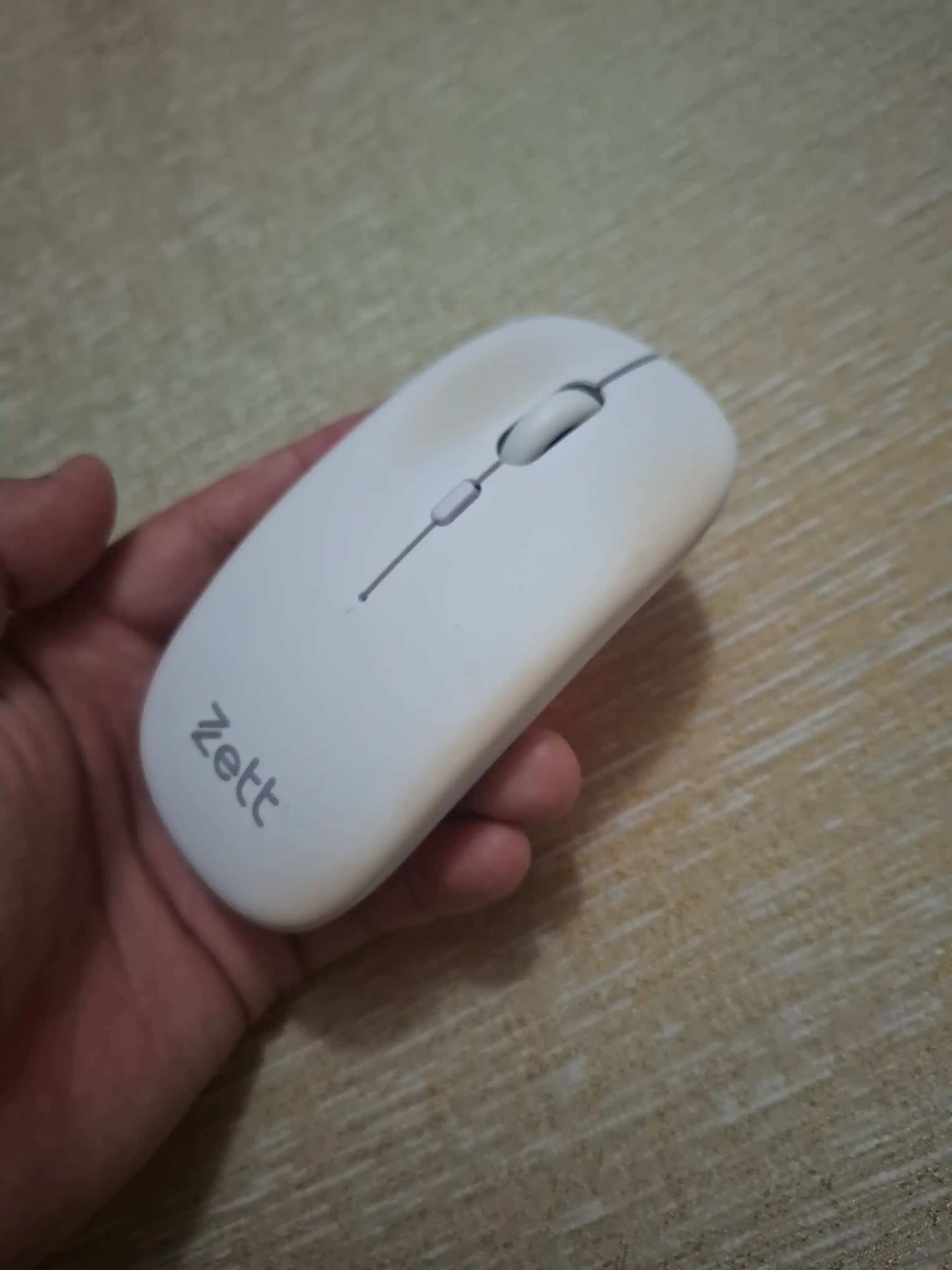 Simsiz kompyuter sichqonchasi, Bluetooth va USB-C bilan