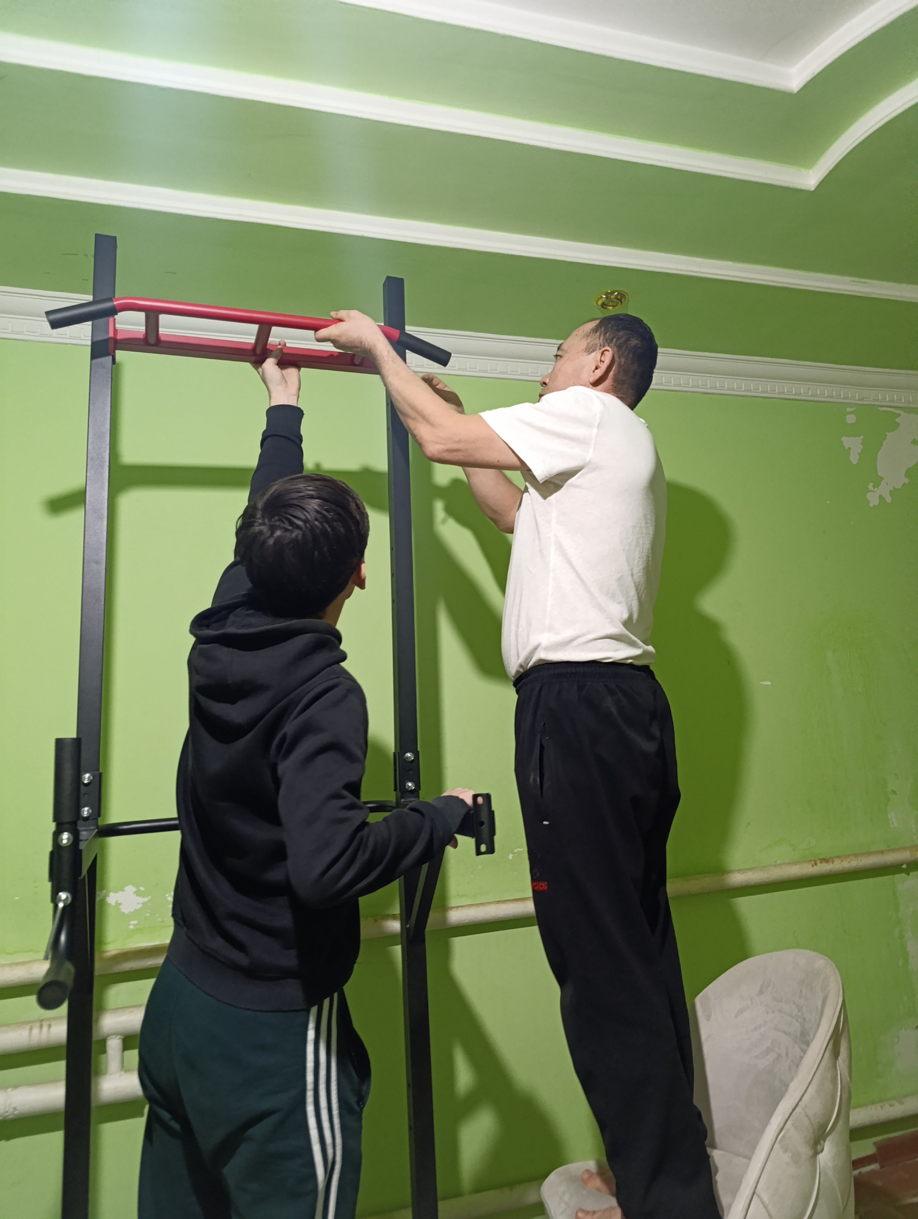 Turnik-brus DreamFit DF 11-12 UP yerga, polga qo‘yiladigan